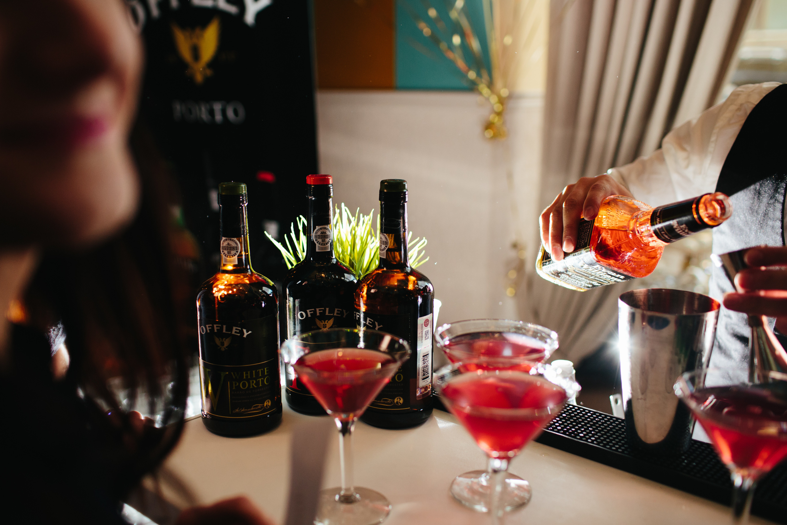 Дипломатическая весна. Свадебные фотосессии в Москве. Фотограф Сергей Ржевский