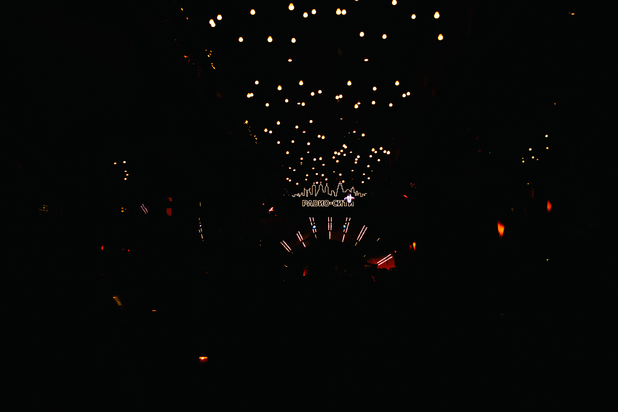 Дипломатическая весна. Свадебные фотосессии в Москве. Фотограф Сергей Ржевский