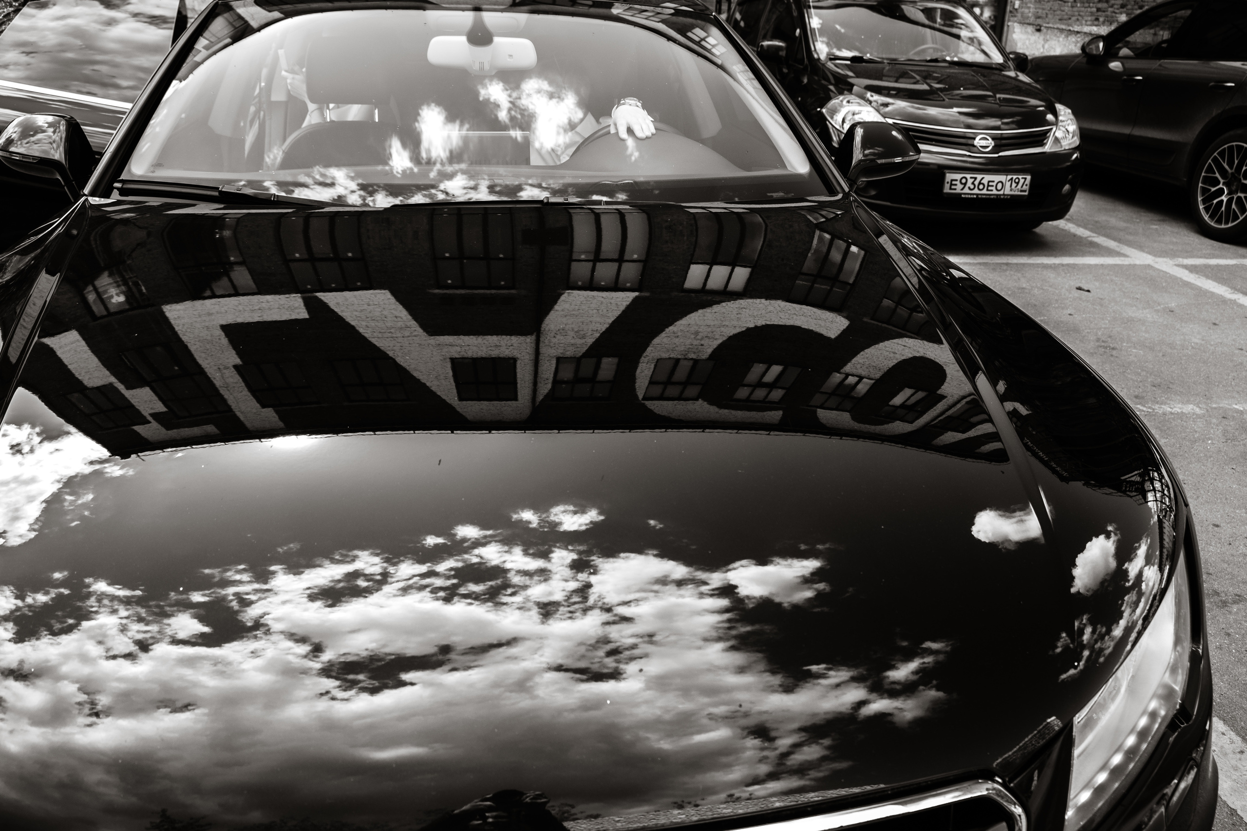 Валерия и Дмитрий свадьба в кедах. Свадебные фотосессии в Москве. Фотограф Сергей Ржевский