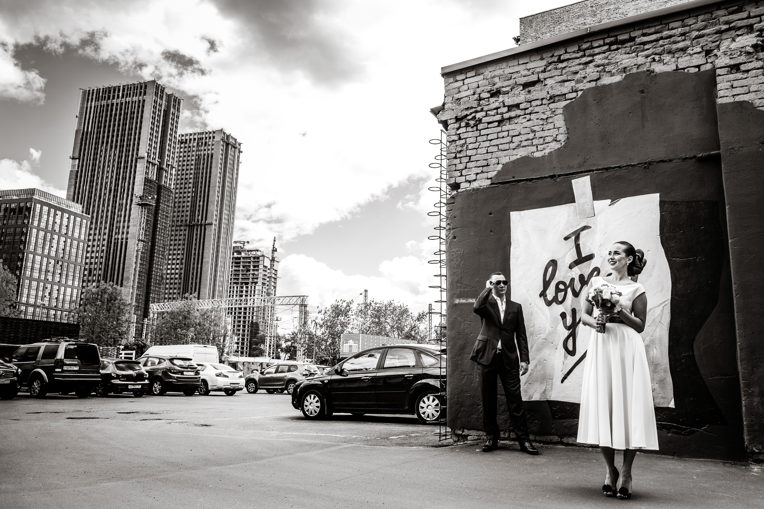 Валерия и Дмитрий свадьба в кедах. Свадебные фотосессии в Москве. Фотограф Сергей Ржевский