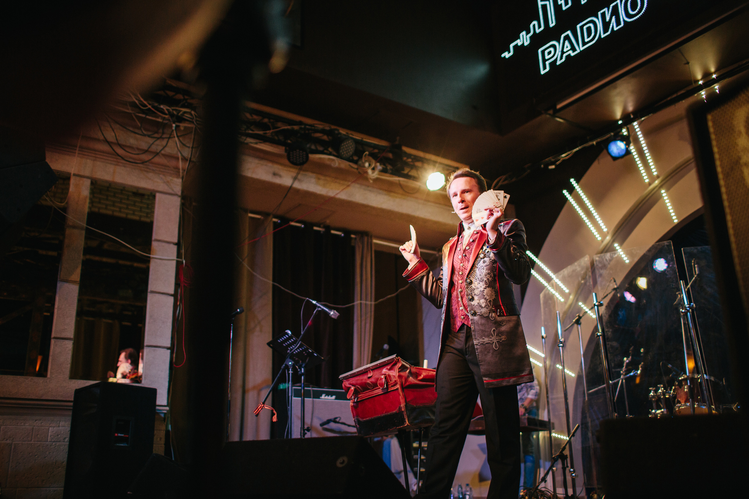 Дипломатическая весна. Свадебные фотосессии в Москве. Фотограф Сергей Ржевский