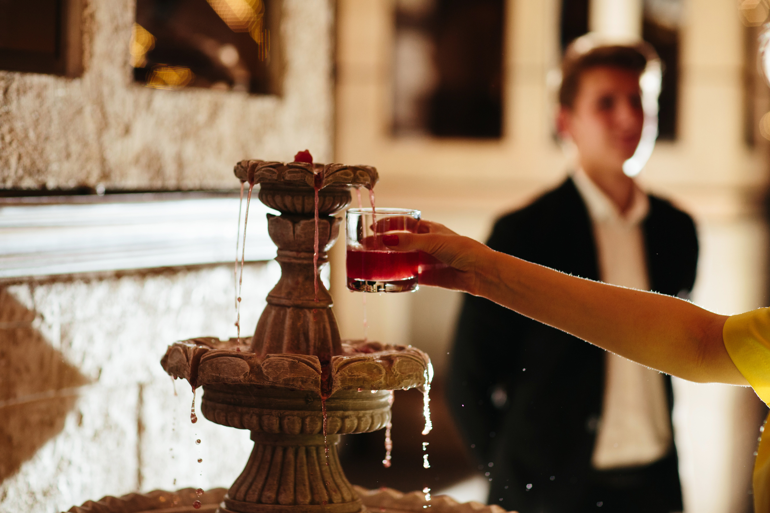 Дипломатическая весна. Свадебные фотосессии в Москве. Фотограф Сергей Ржевский