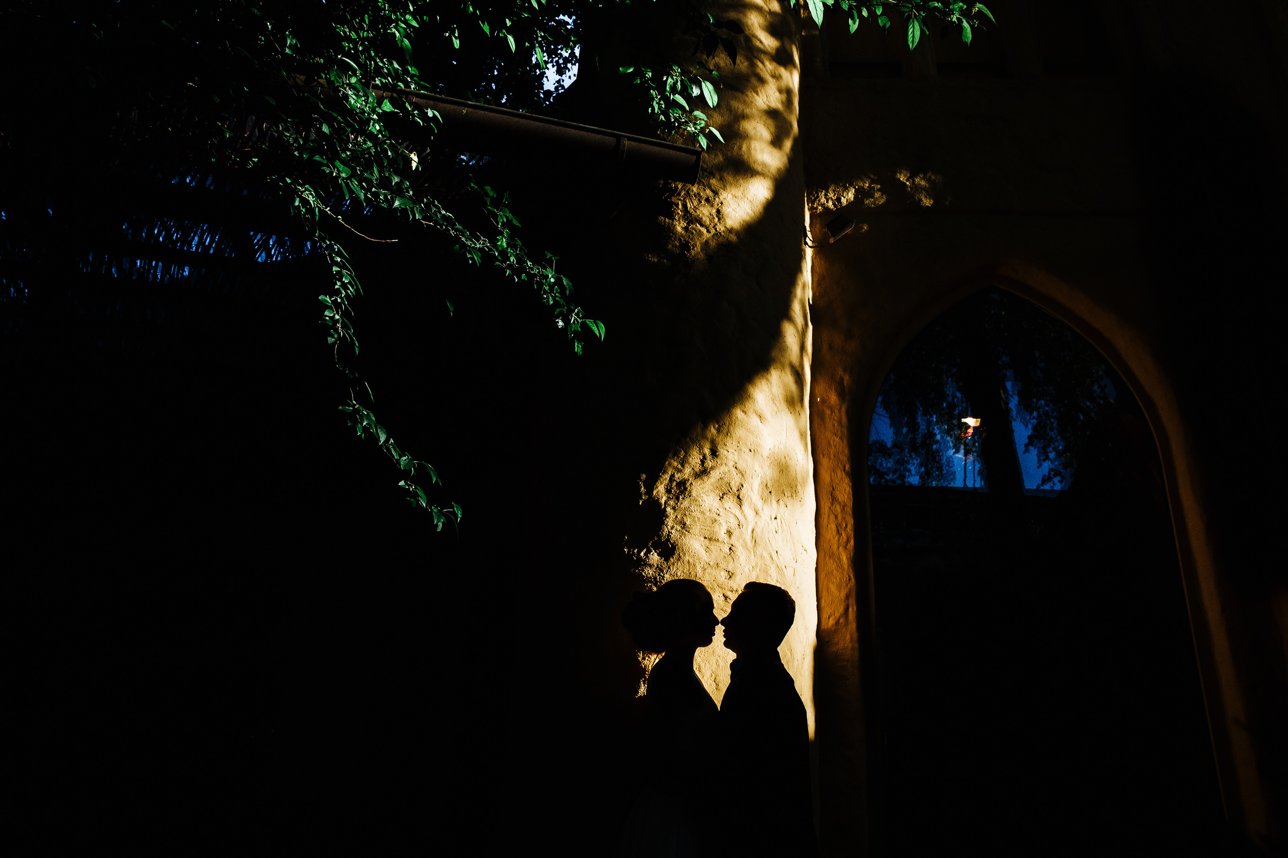 Валерия и Дмитрий свадьба в кедах. Свадебные фотосессии в Москве. Фотограф Сергей Ржевский