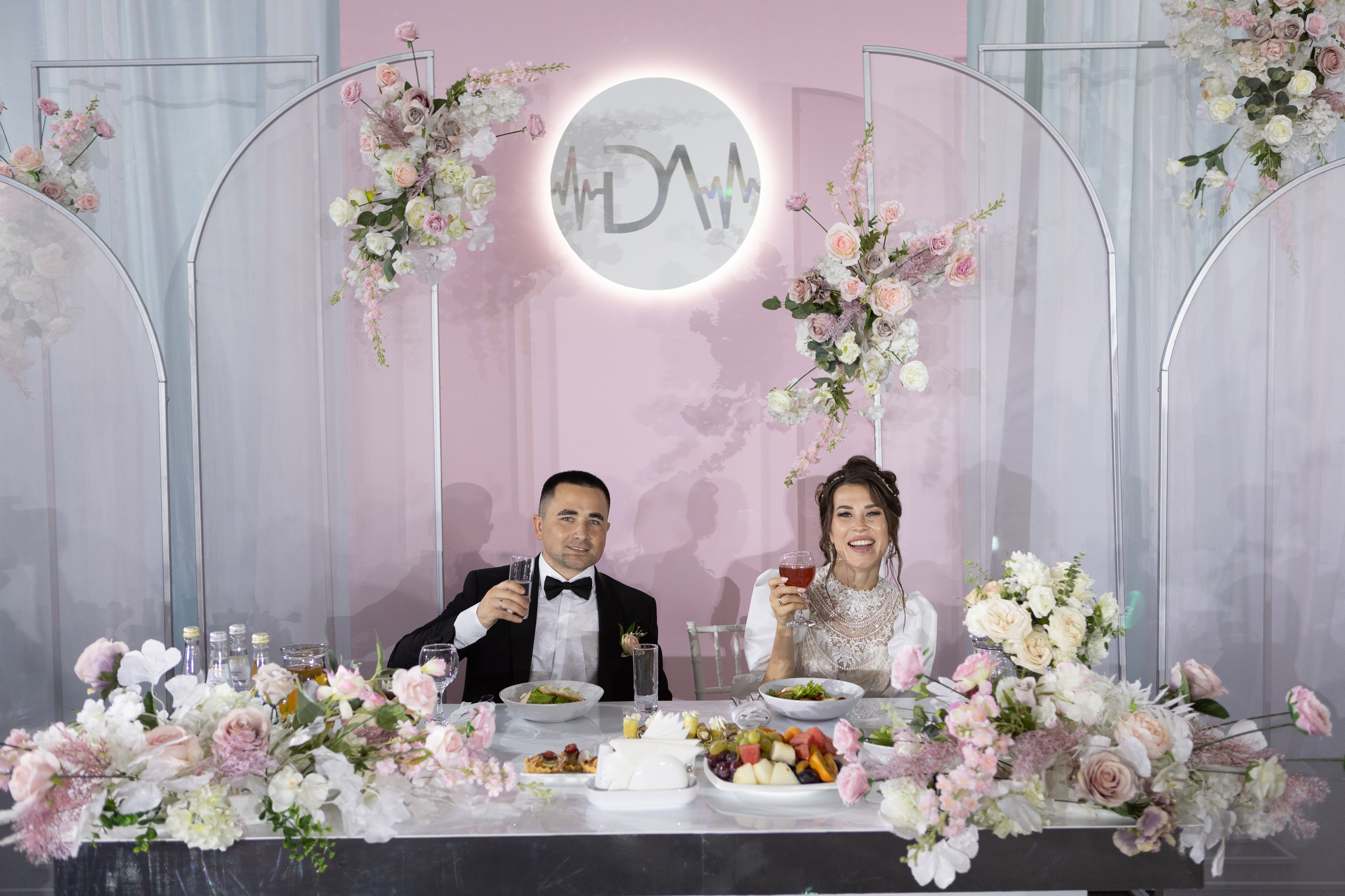 Свадебный фотограф Уфа — Руслан ГабдлисламовЖивые эмоции, красивые кадры, воспоминания на всю жизнь.Работаю по всей Республике Башкортоста. Свадебный фотограф Уфа Руслан Габдлисламов