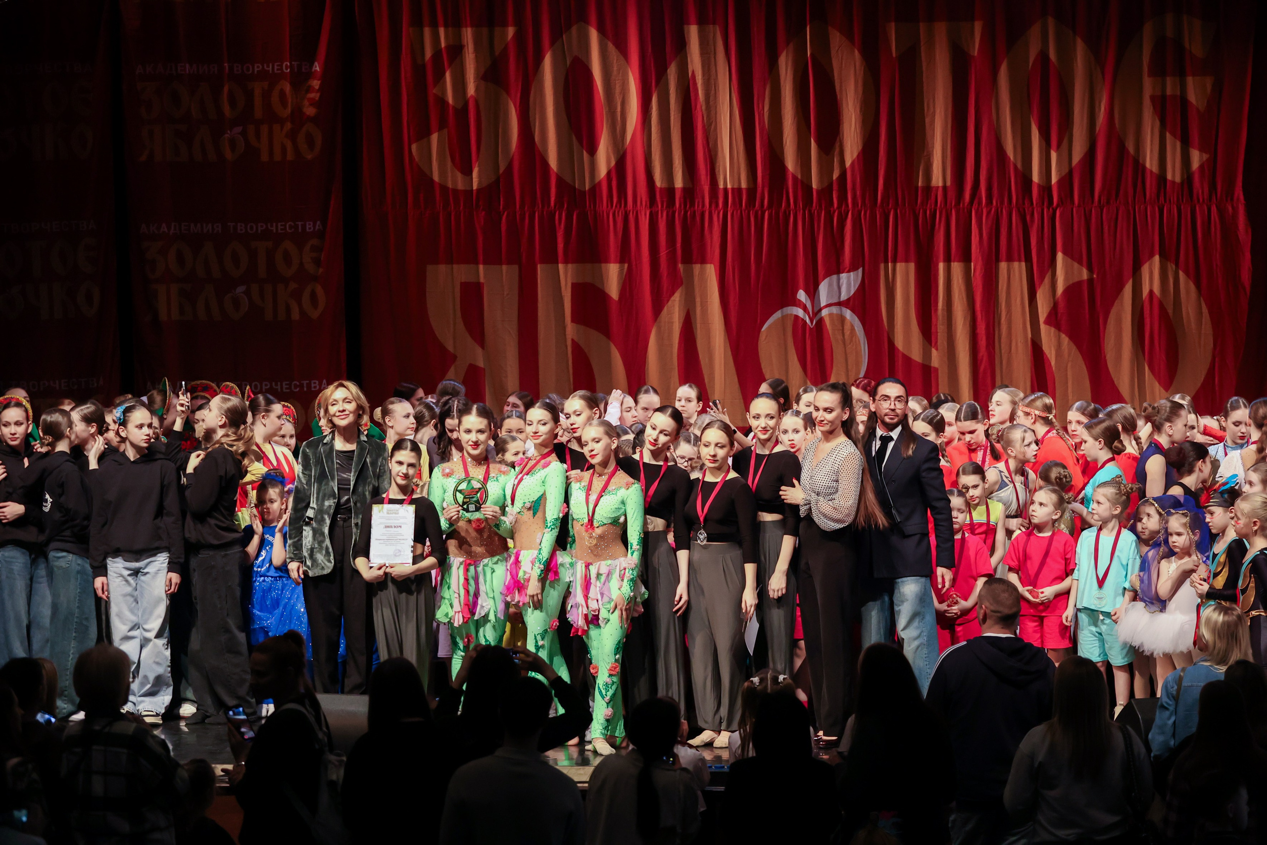 12 апреля, блок 1, г. Москва. Золотое яблочко