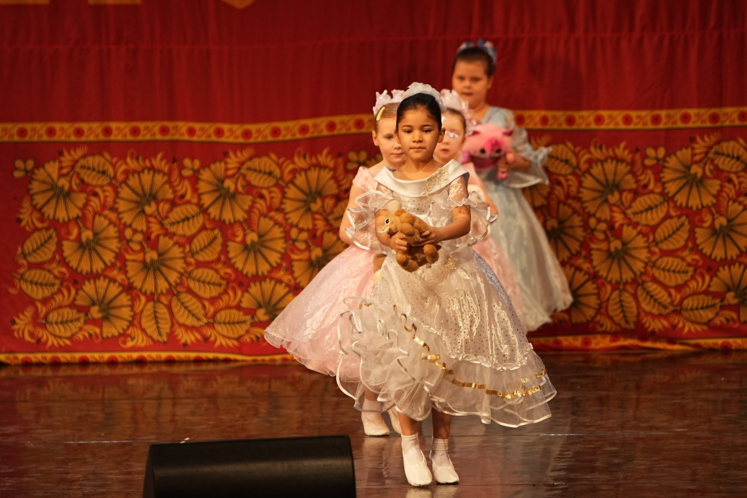 16 февраля, блок 1, г. Москва. Золотое яблочко