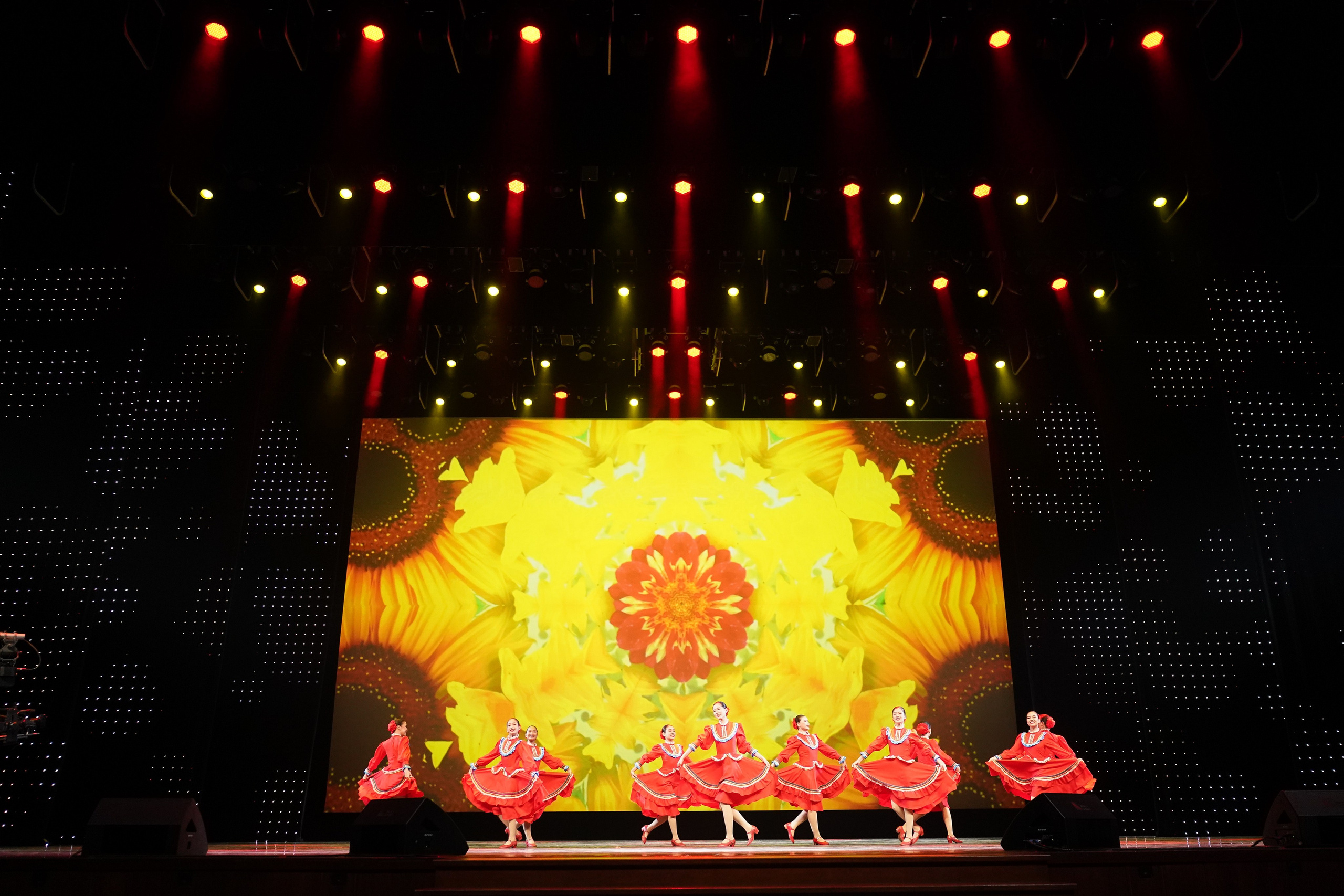 13 мая, г. Москва, Кремль. Золотое яблочко