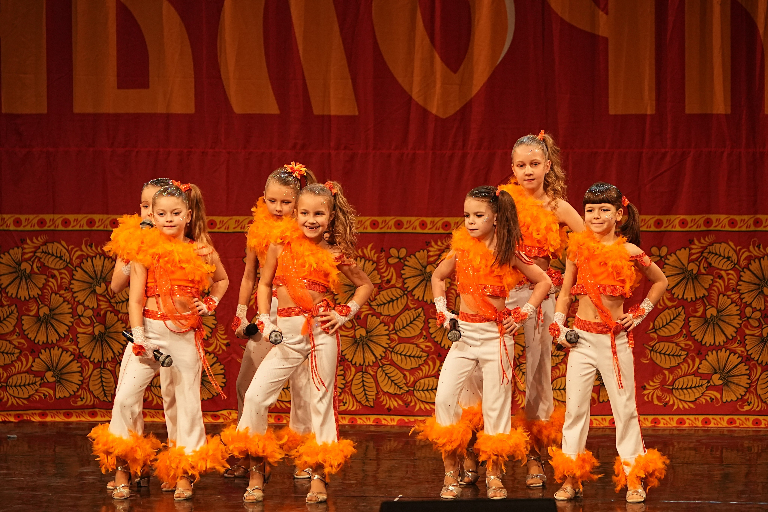 16 февраля, блок 1, г. Москва. Золотое яблочко