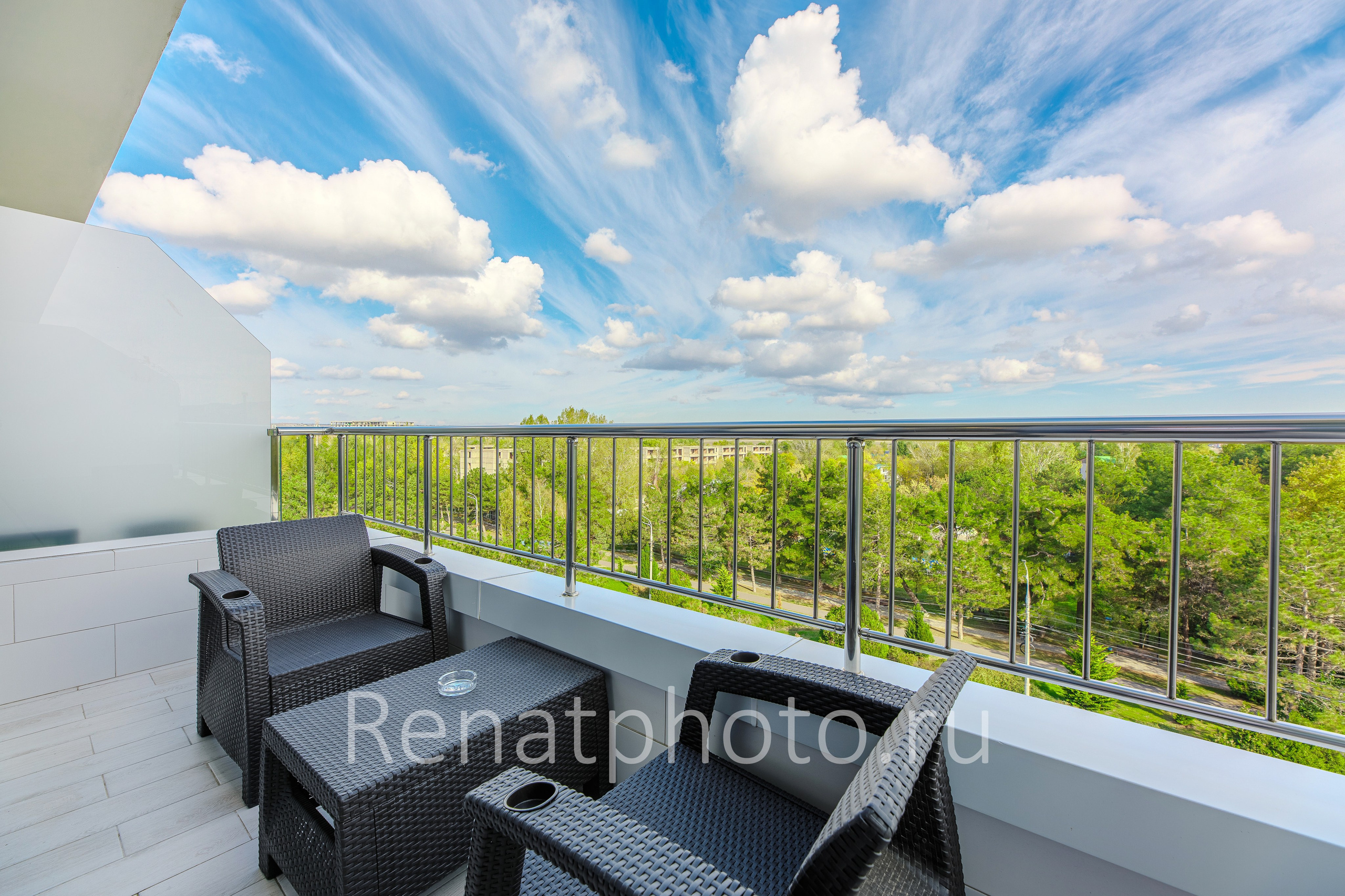 Renatphoto-Профессиональная фотосъемка номеров в отелях. Профессиональная фотосъёмка интерьеров, предметная фотосессия еды для меню г. Анапа