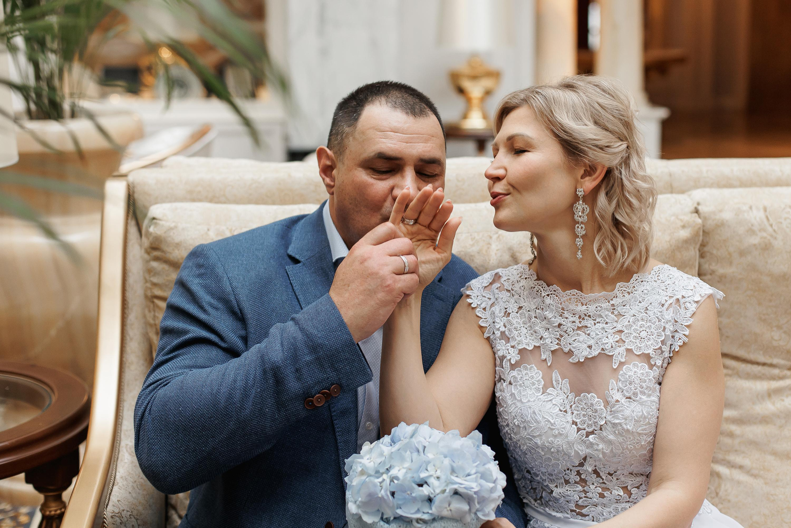 Анна и Платон