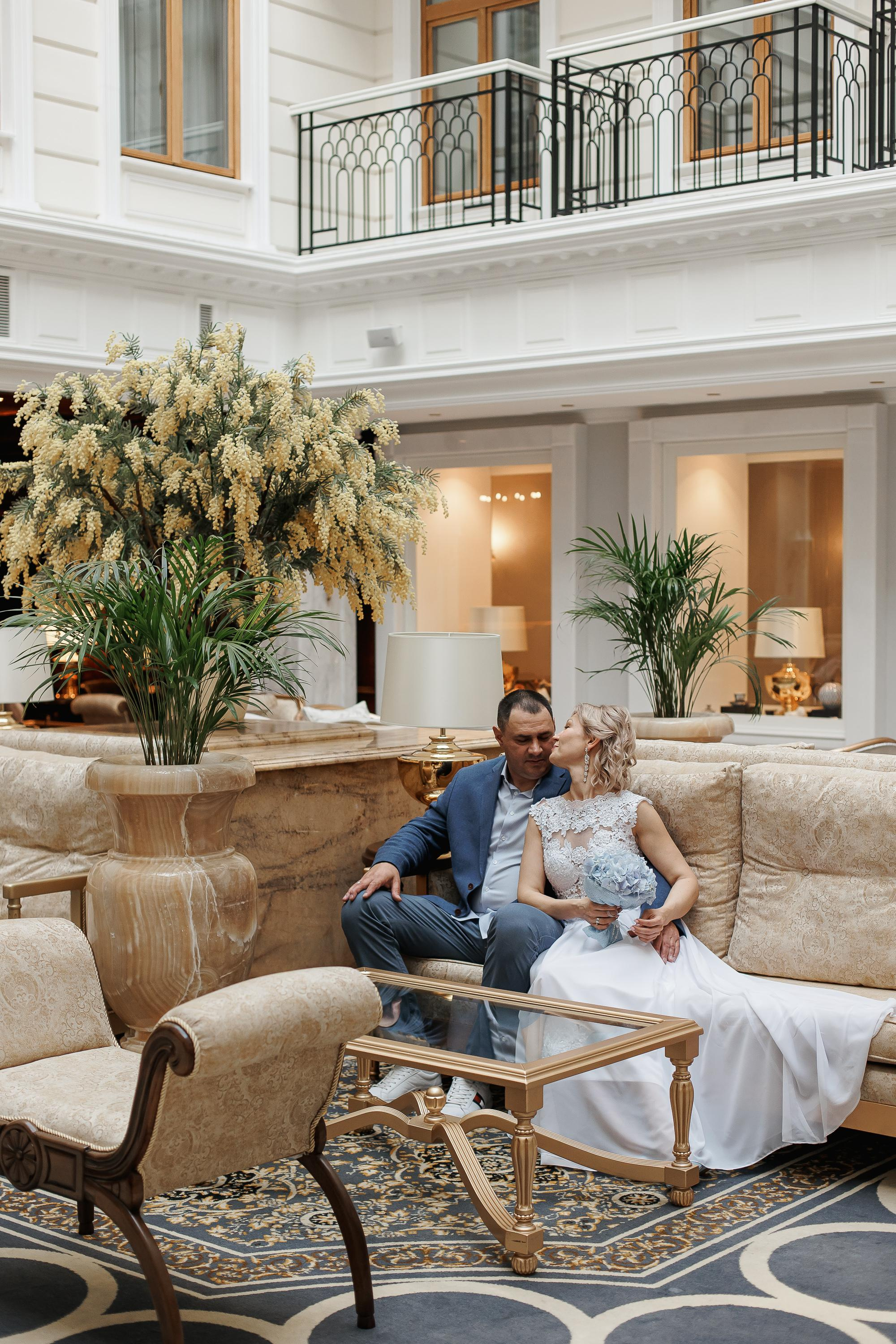 Анна и Платон