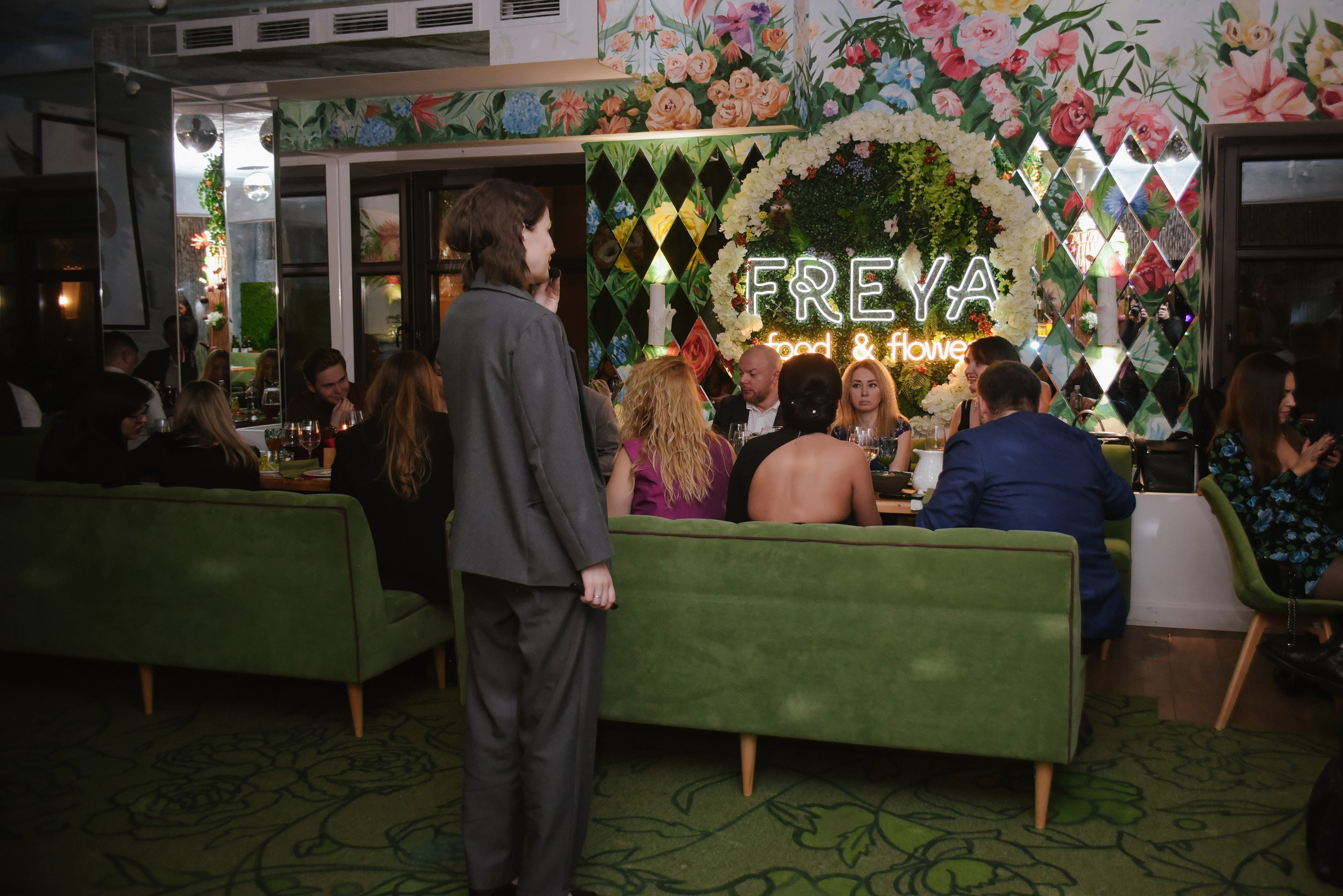 Этажи Винное казино. Фотограф Лола Волна, город Москва