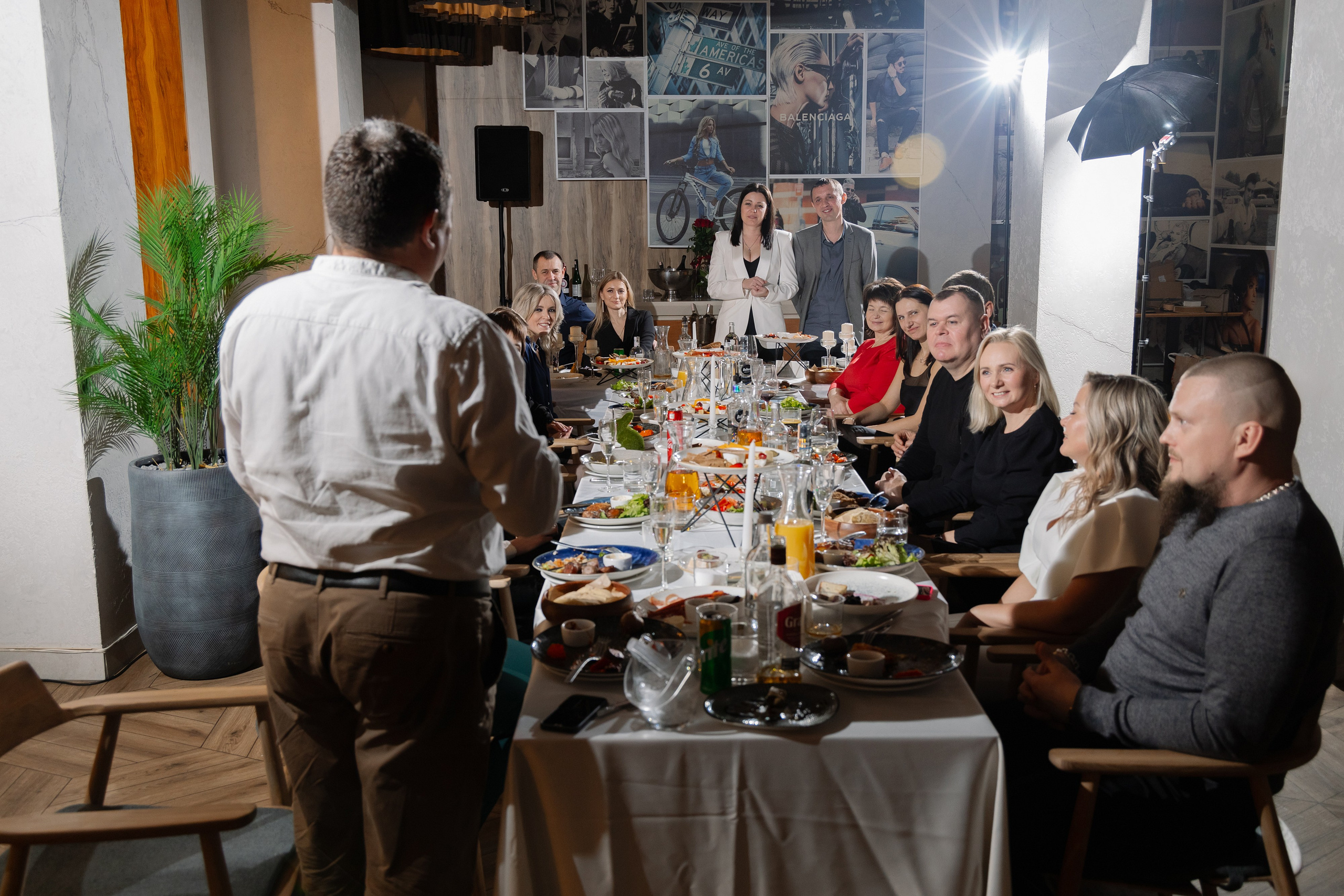 Фотосъемка юбилея в ресторане «Березка» в Минске. Свадебный фотограф в Минске/Беларуси Сергей Спиридонов