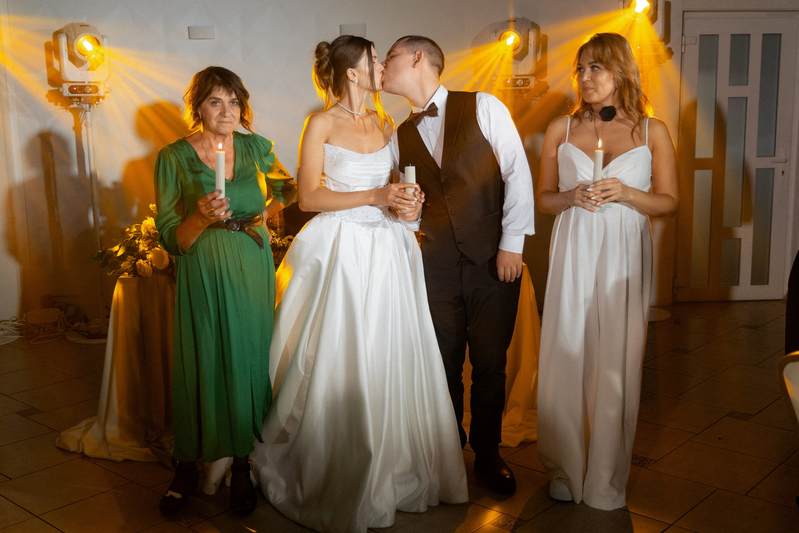 Свадебная фотосессия Анастасии и Игоря в Усадьбе Легенда. Свадебный фотограф в Минске/Беларуси Сергей Спиридонов