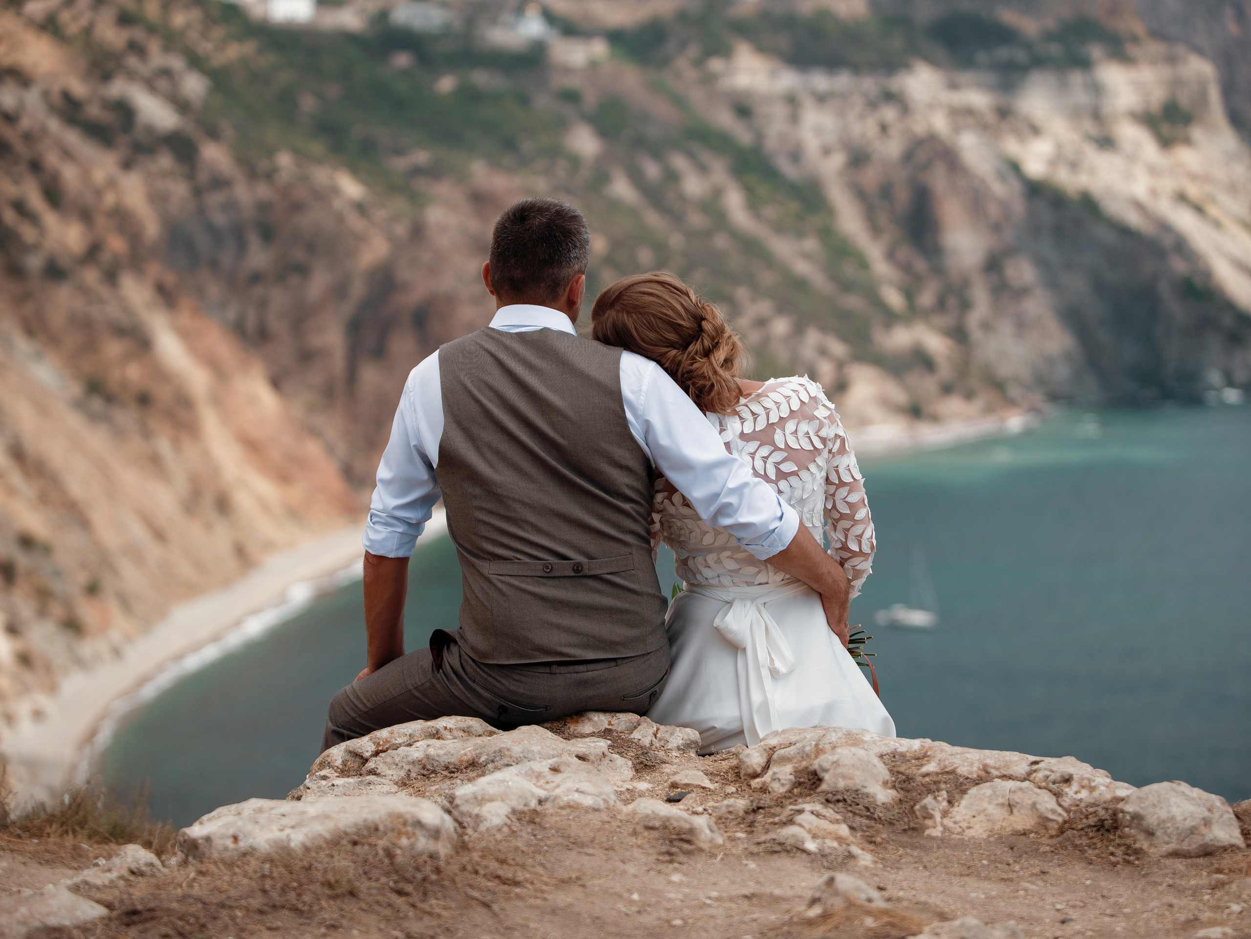 Фотограф в Севастополе: принимаю заказы на фотосъемку полного свадебного дня, бронь дат на 2022 год. 