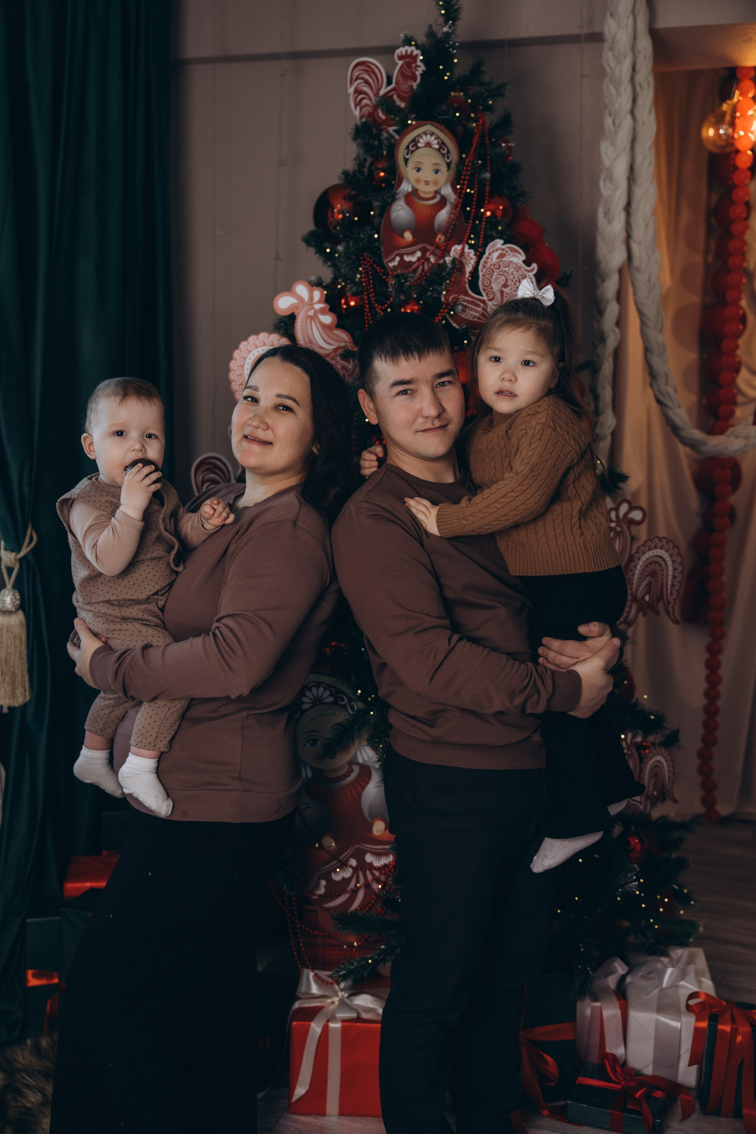 В студии 8 этаж. Свадебный, семейный фотограф в Иркутске Светлана Макаричева