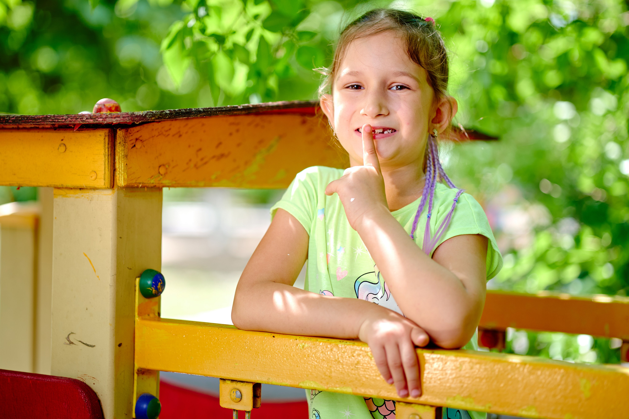 Пример летней съемки в детском саду № 92 Старшая группа Радуга. Фотограф Выпускные альбомы Таганрог Сергей Коробченко