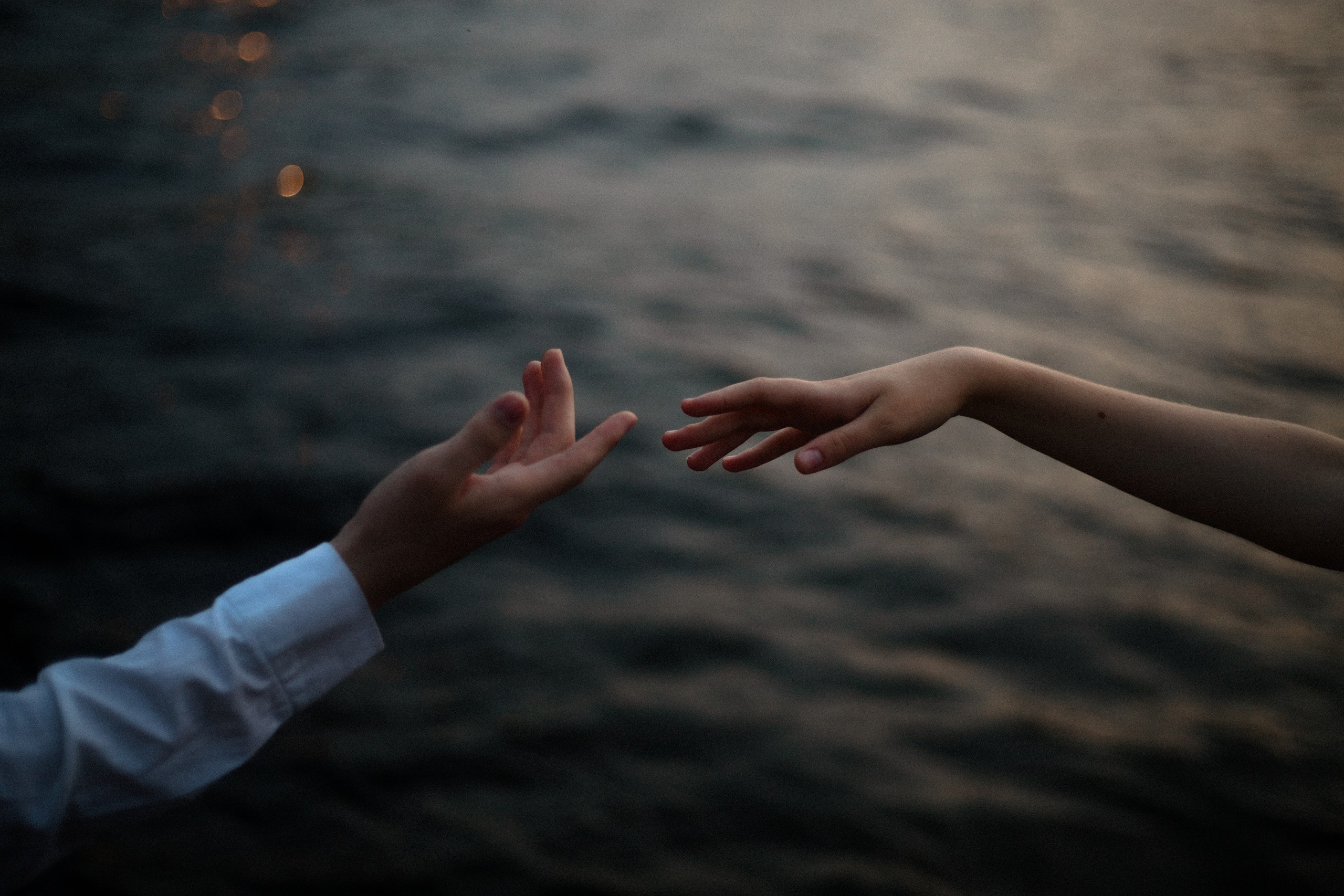 Artem & Tanya. Raised bridges. Портретный и концептуальный фотограф в Санкт-Петербурге Роман Башкиров