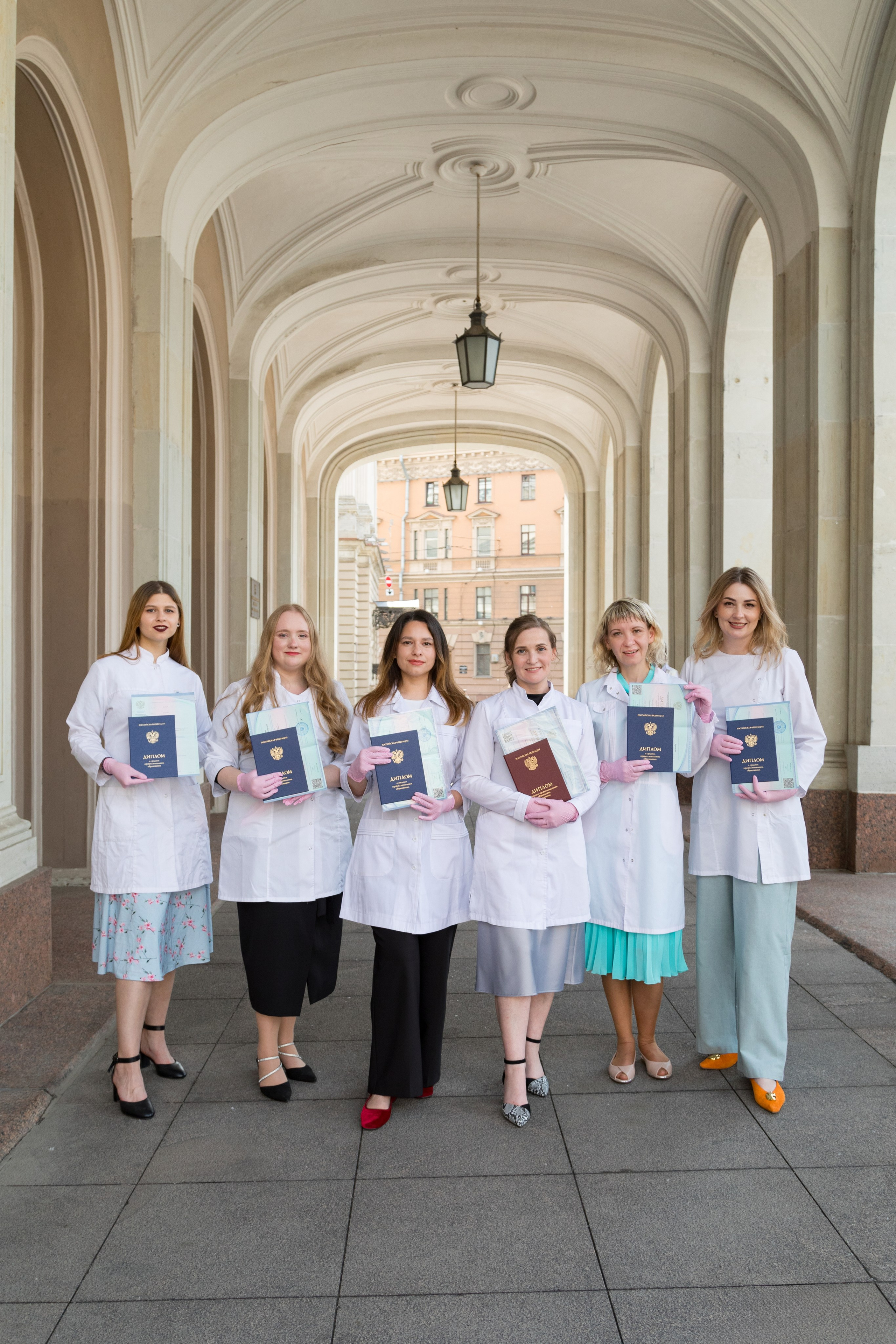 Выпускной медицинской группы. Детский и контент фотограф Надя Волкова Санкт-Петербург