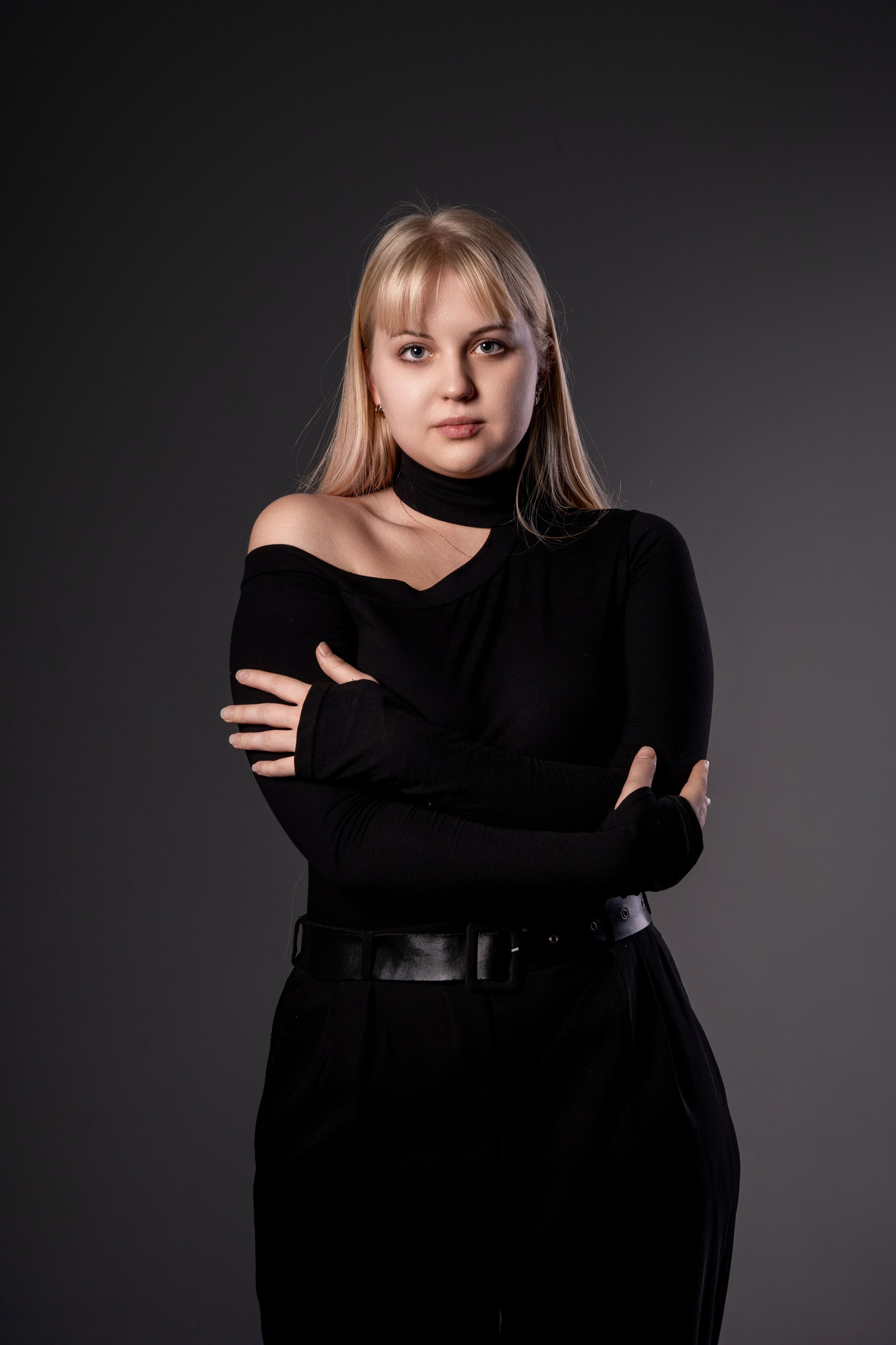 Циклорама, маски Габо. Профессиональный фотограф Ковалева Олеся