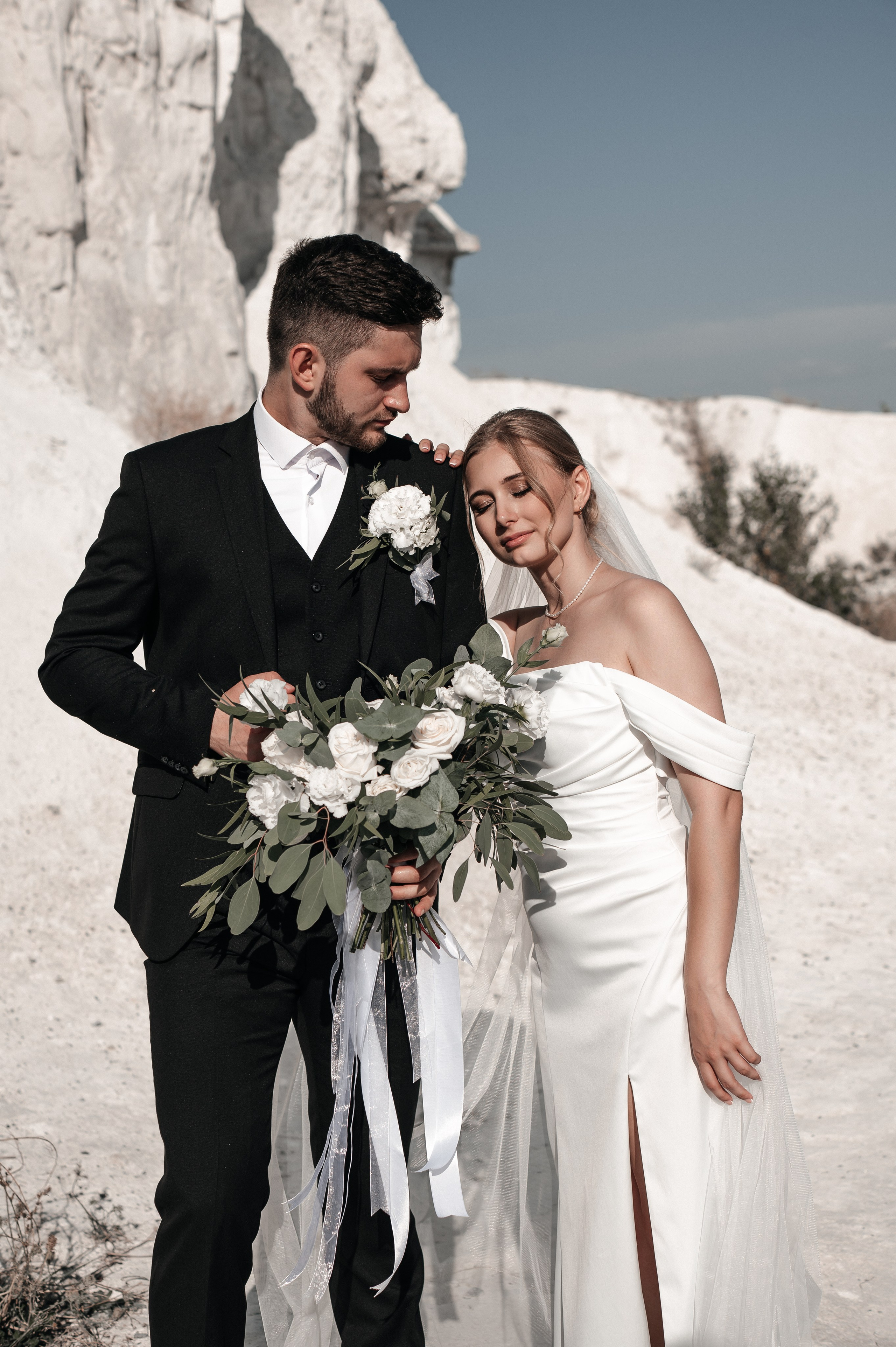 Даниил и Валерия. Черная утка. Полный день. Фотограф Екатерина Бочарникова