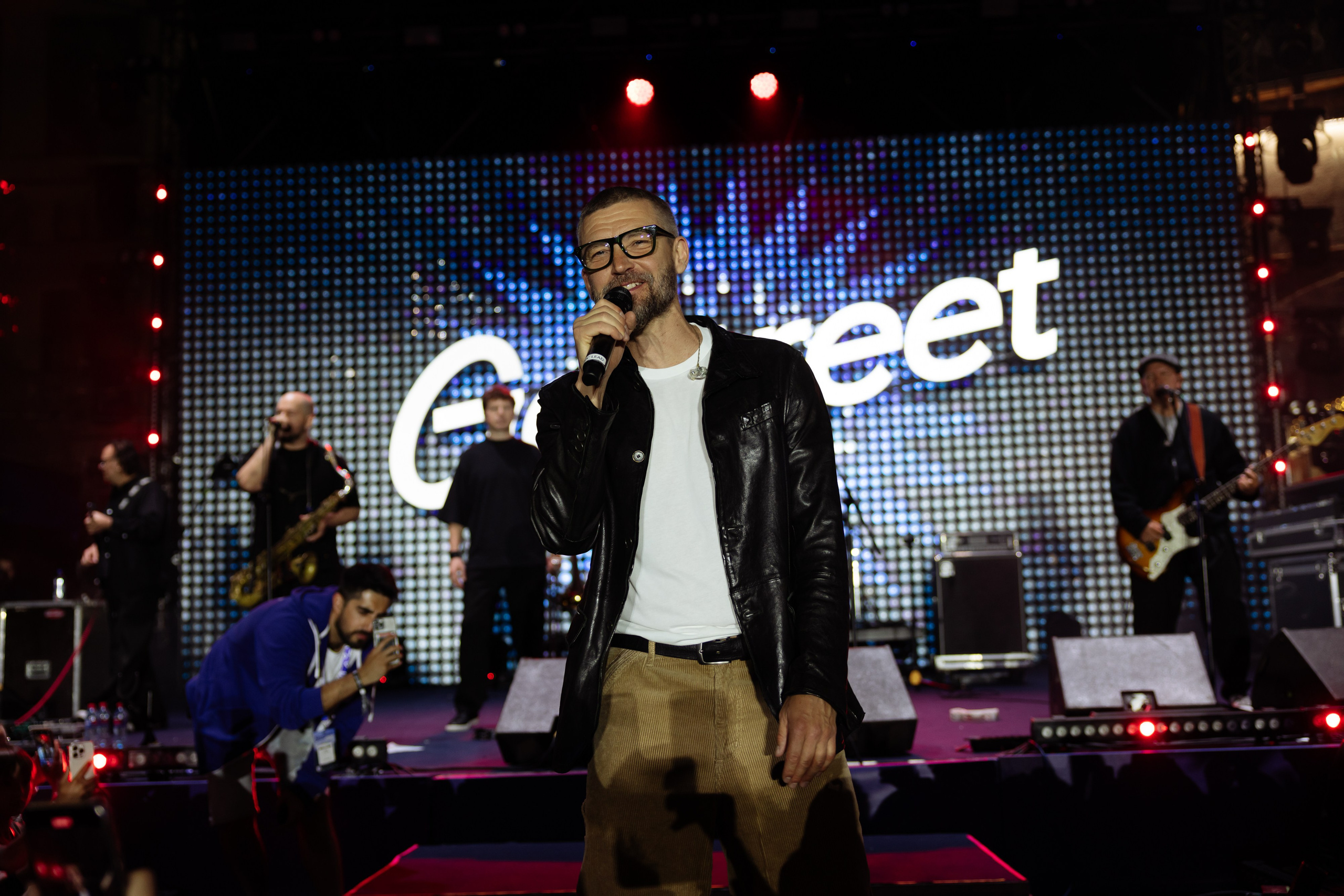 Группа UMA2URMAN. Арина Тамочкина. Фотограф Краснодарю