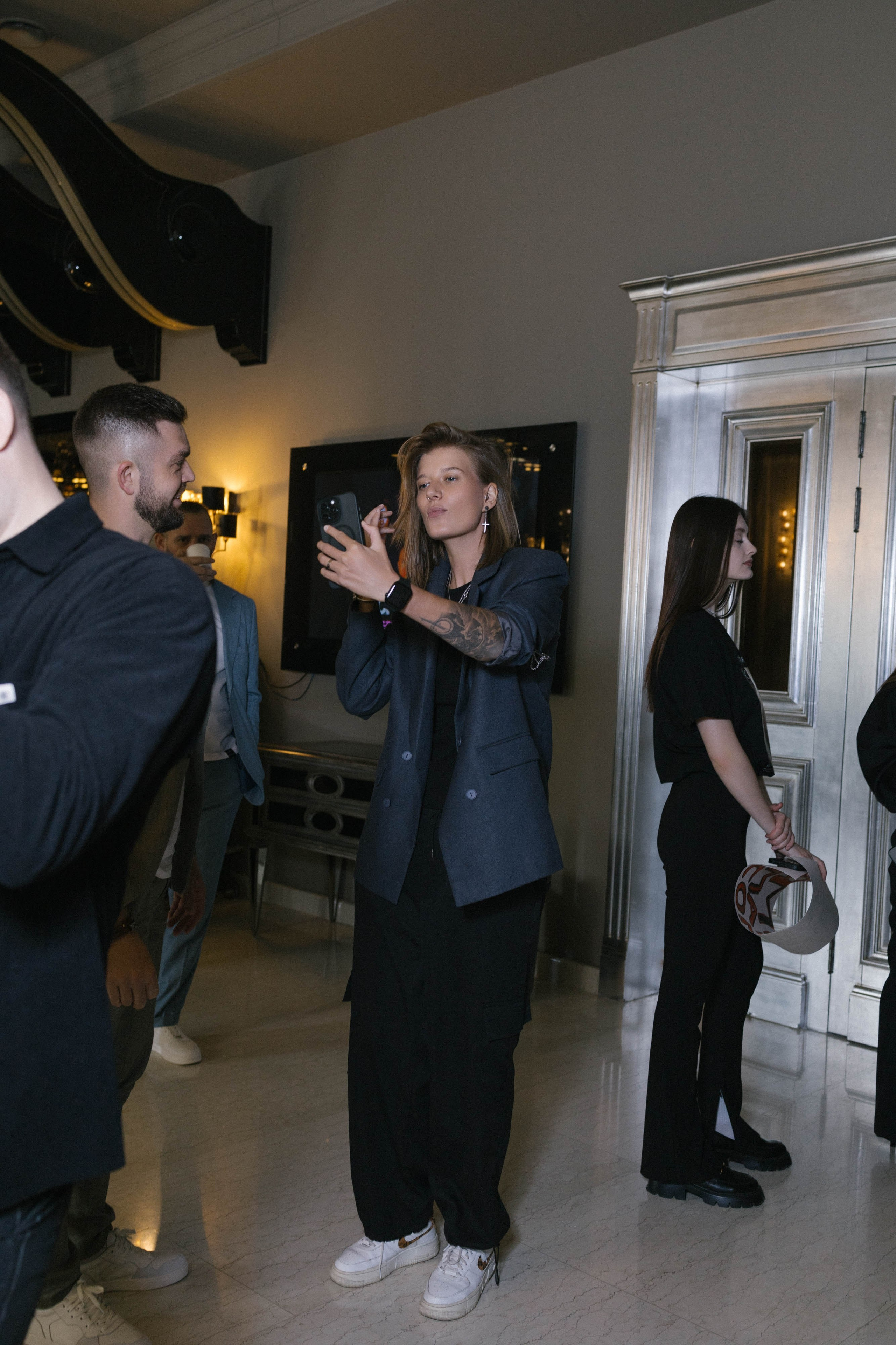 REELS контент