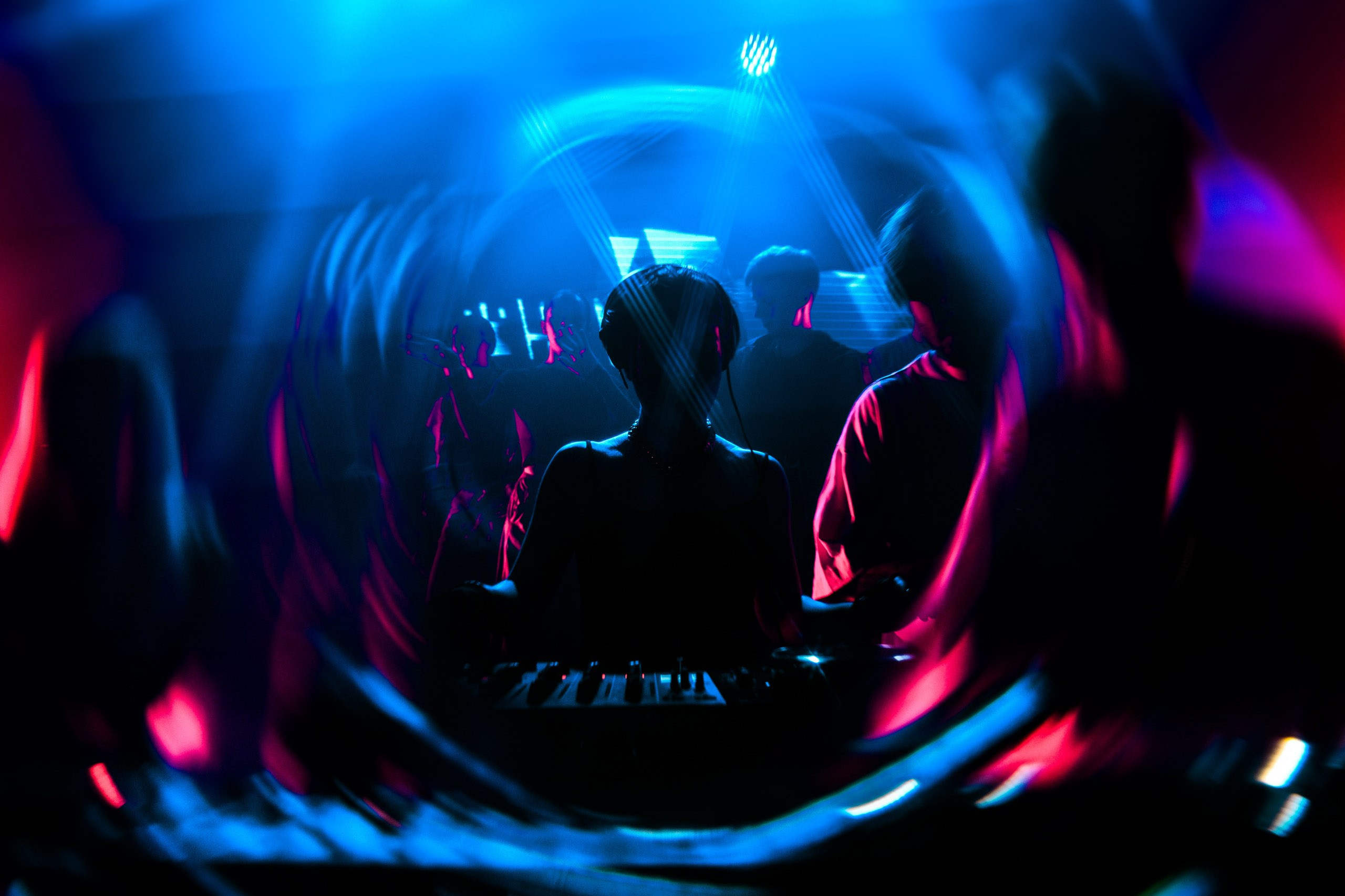 21.03.25 Sasha Spilberg. Репортажный фотограф Екатеринбург | Яркий, качественный репортаж | Концерты, клубы, репортаж, праздники, корпоративы