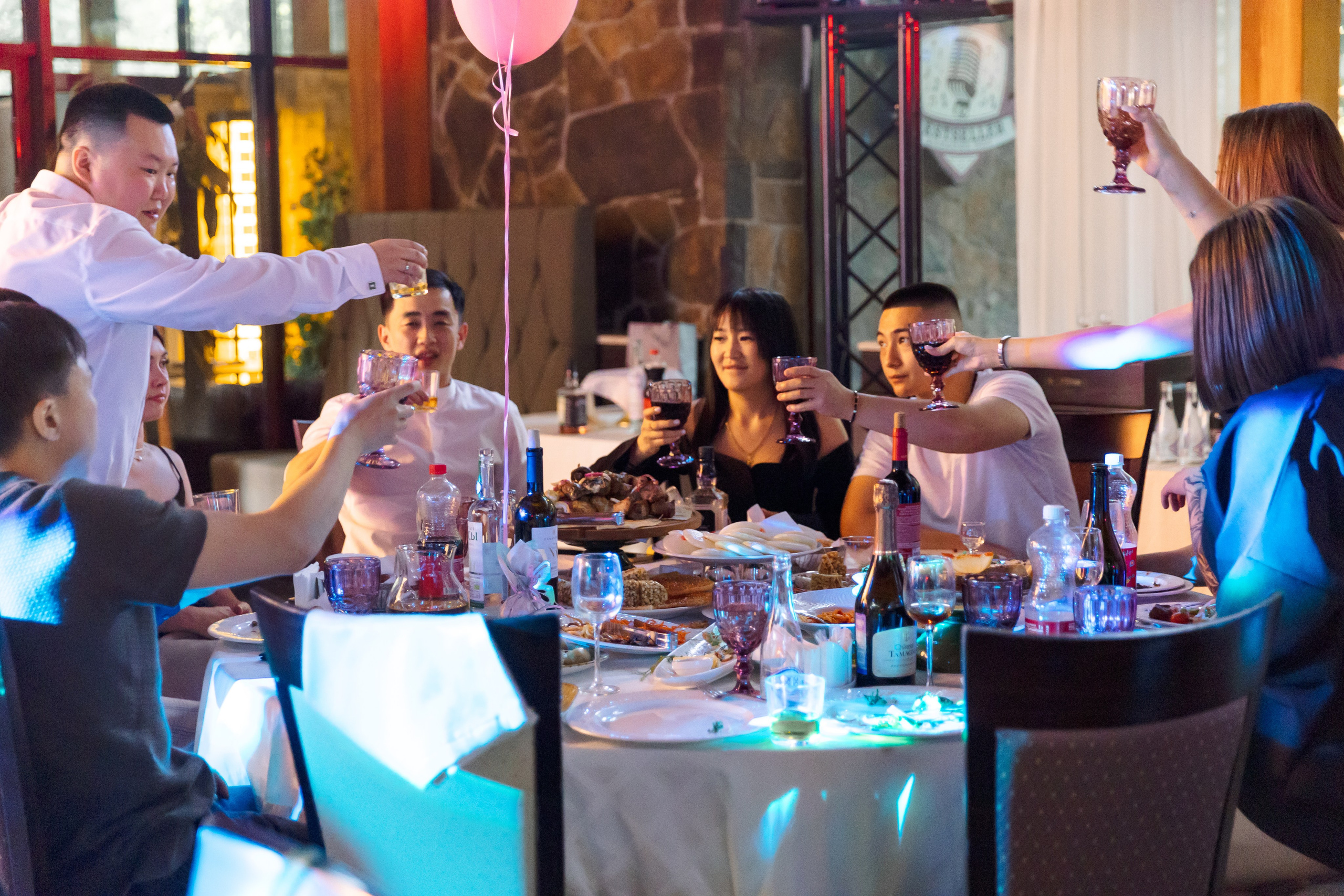 아스얀디 (Асянди)