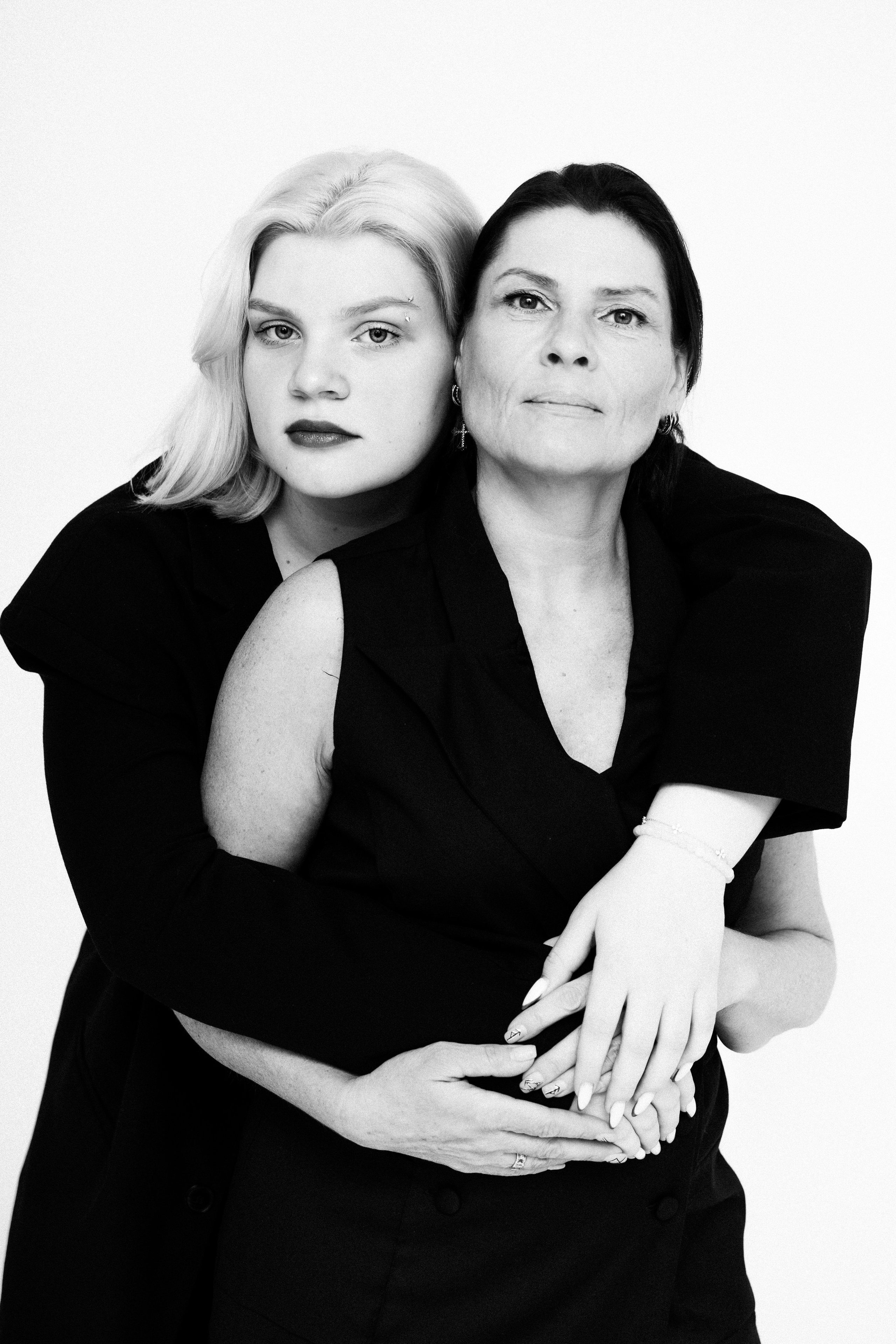 Мама и дочь. ВАША СЕМЕЙНАЯ ФОТОСТУДИЯ