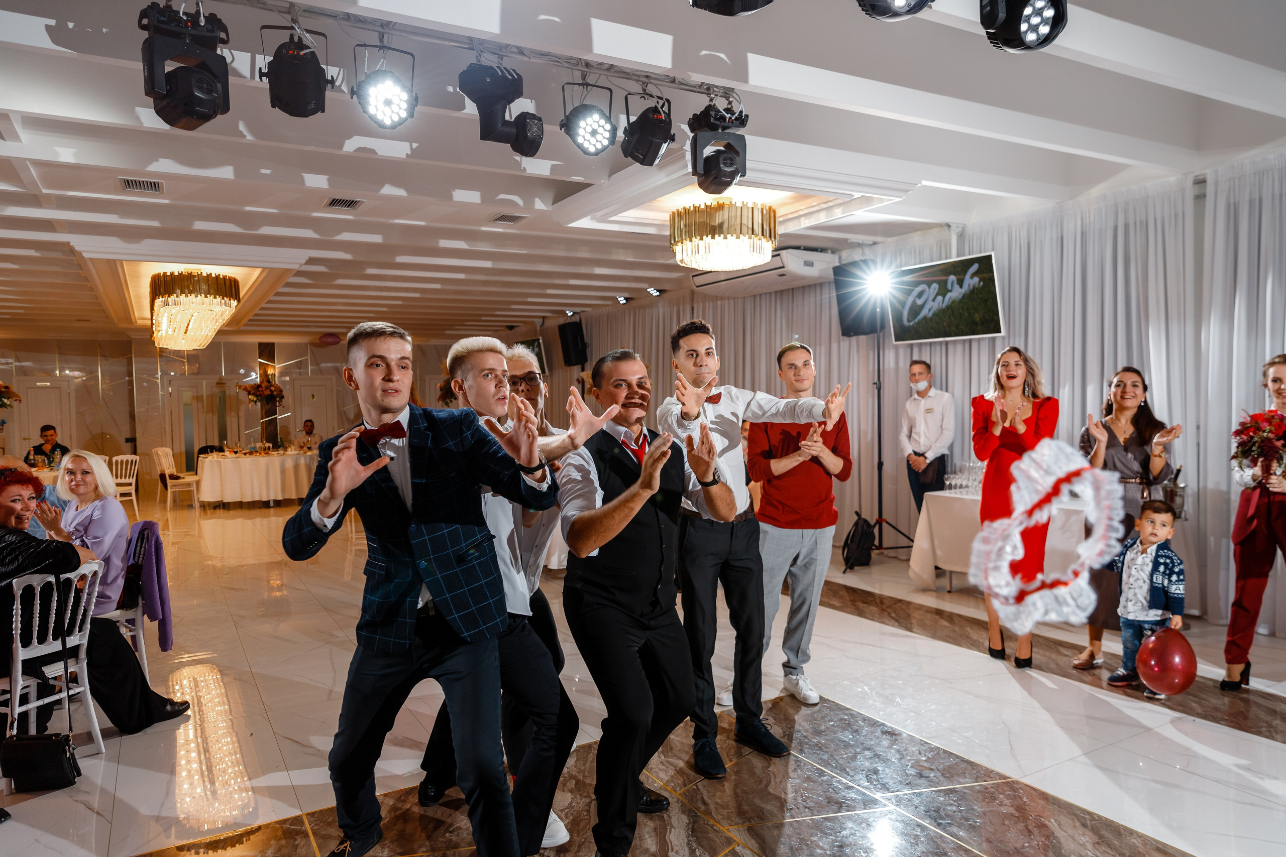 Анонс свадьбы Сергея и Елены. Свадебный фотограф в Крыму и Севастополе Ольга Баскакова