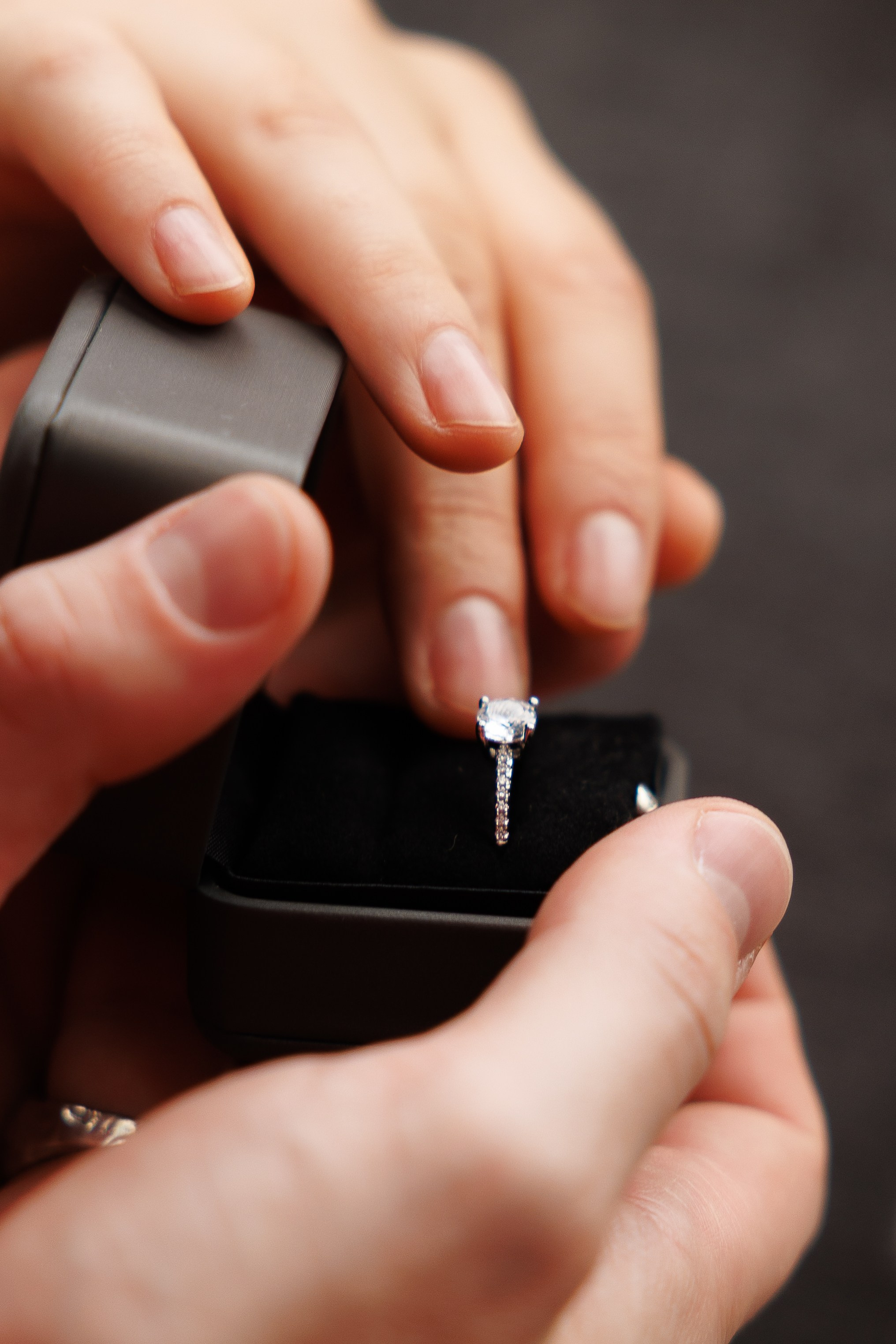 Предложение в оранжерее. Свадебный и семейный фотограф в Москве Красинская Мария