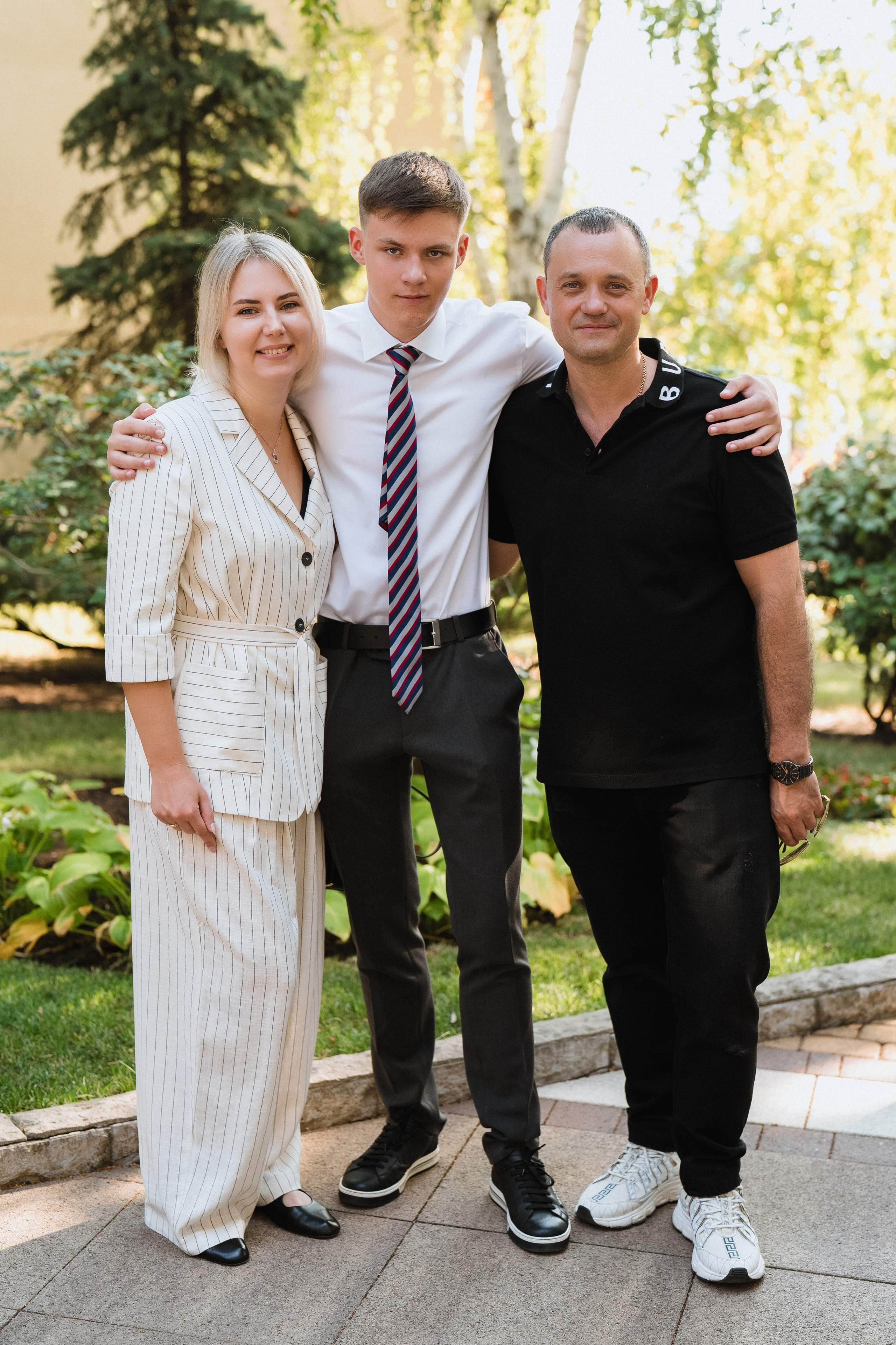 11 класс Личность. Выпускные альбомы Натальи Бутко: Новороссийск, Анапа, Геленджик