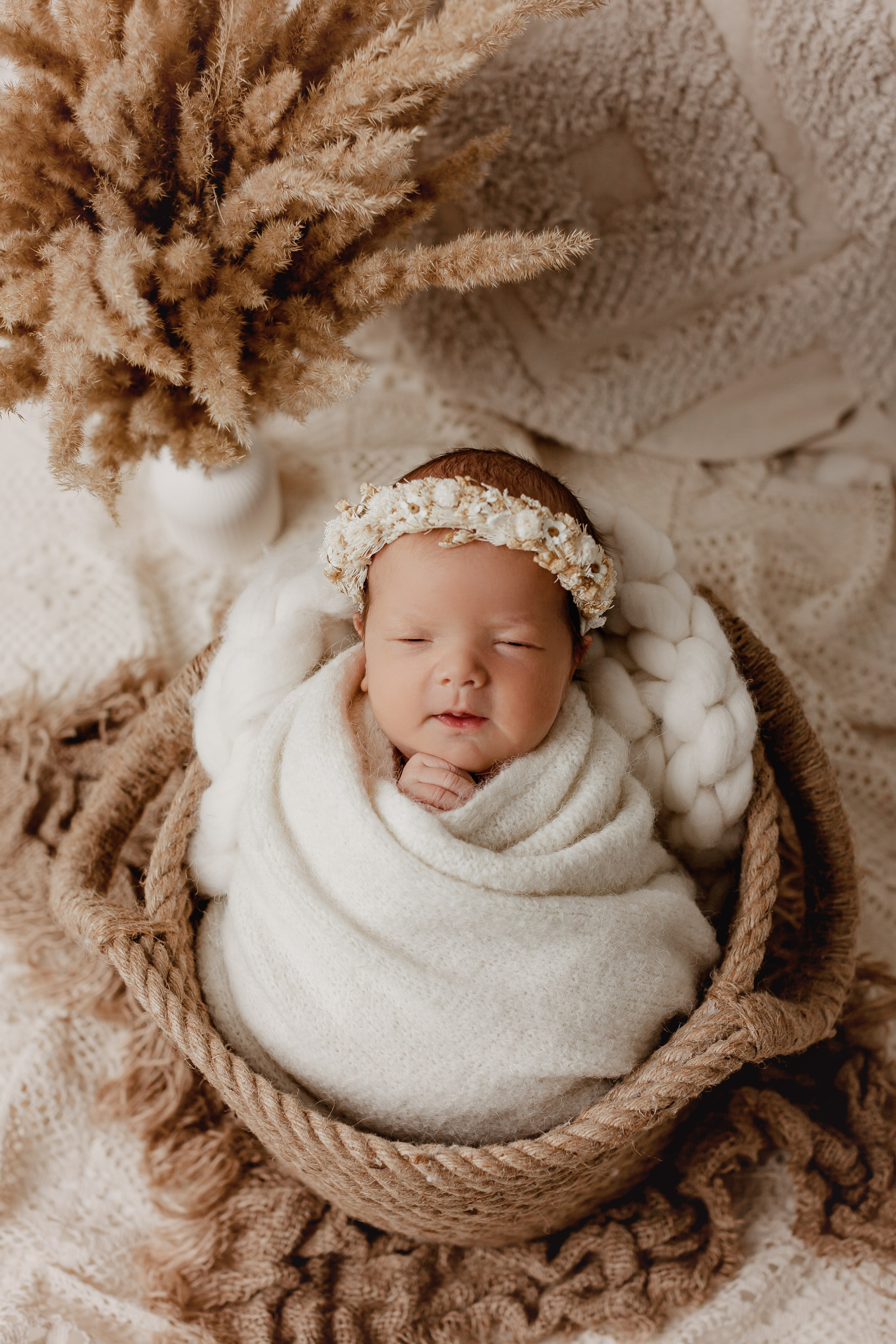 Новорожденные. Фотограф новорожденных в Уфе Инзиля Сулейманова