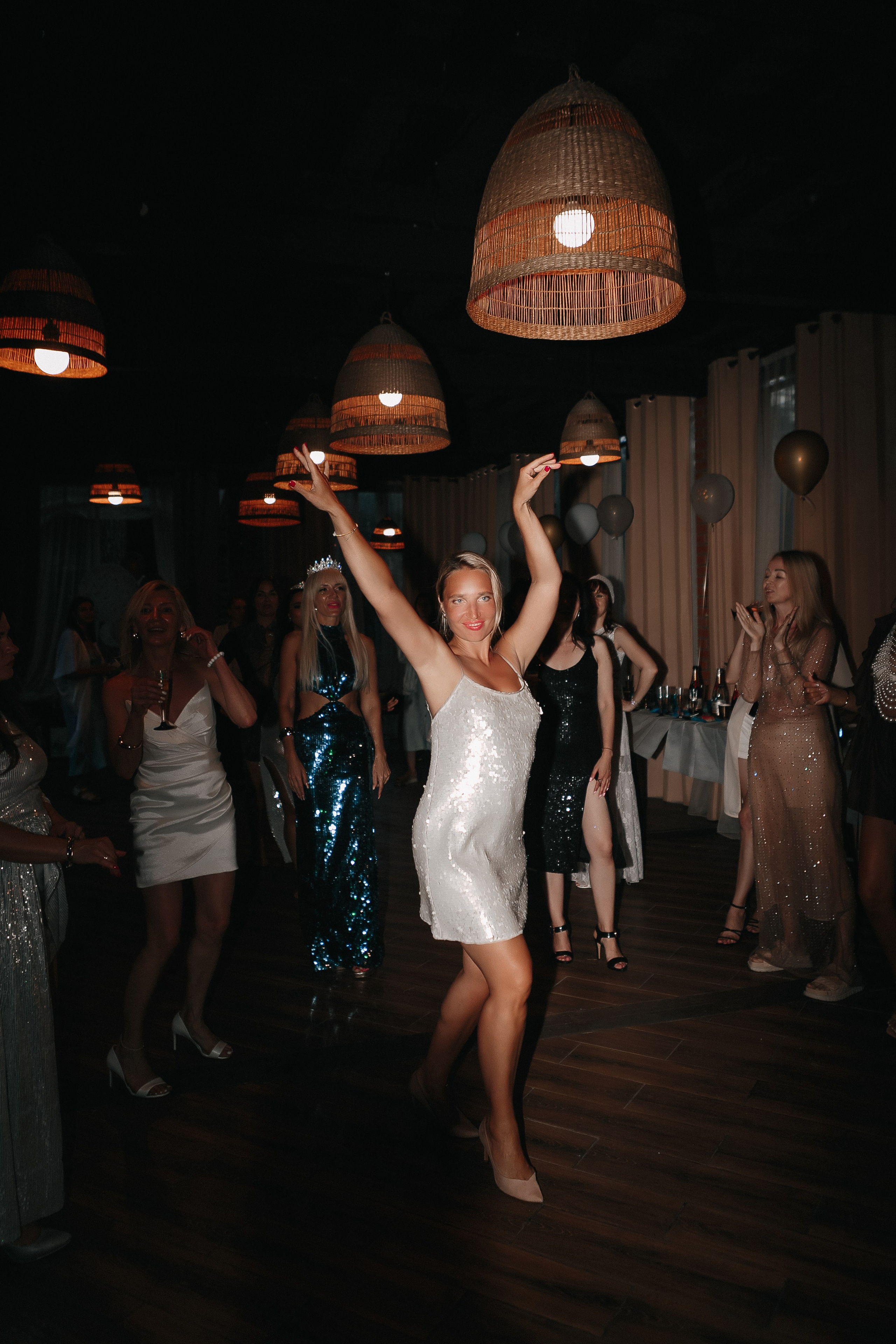 Репортаж с вечеринки в яхт клубе. Главная