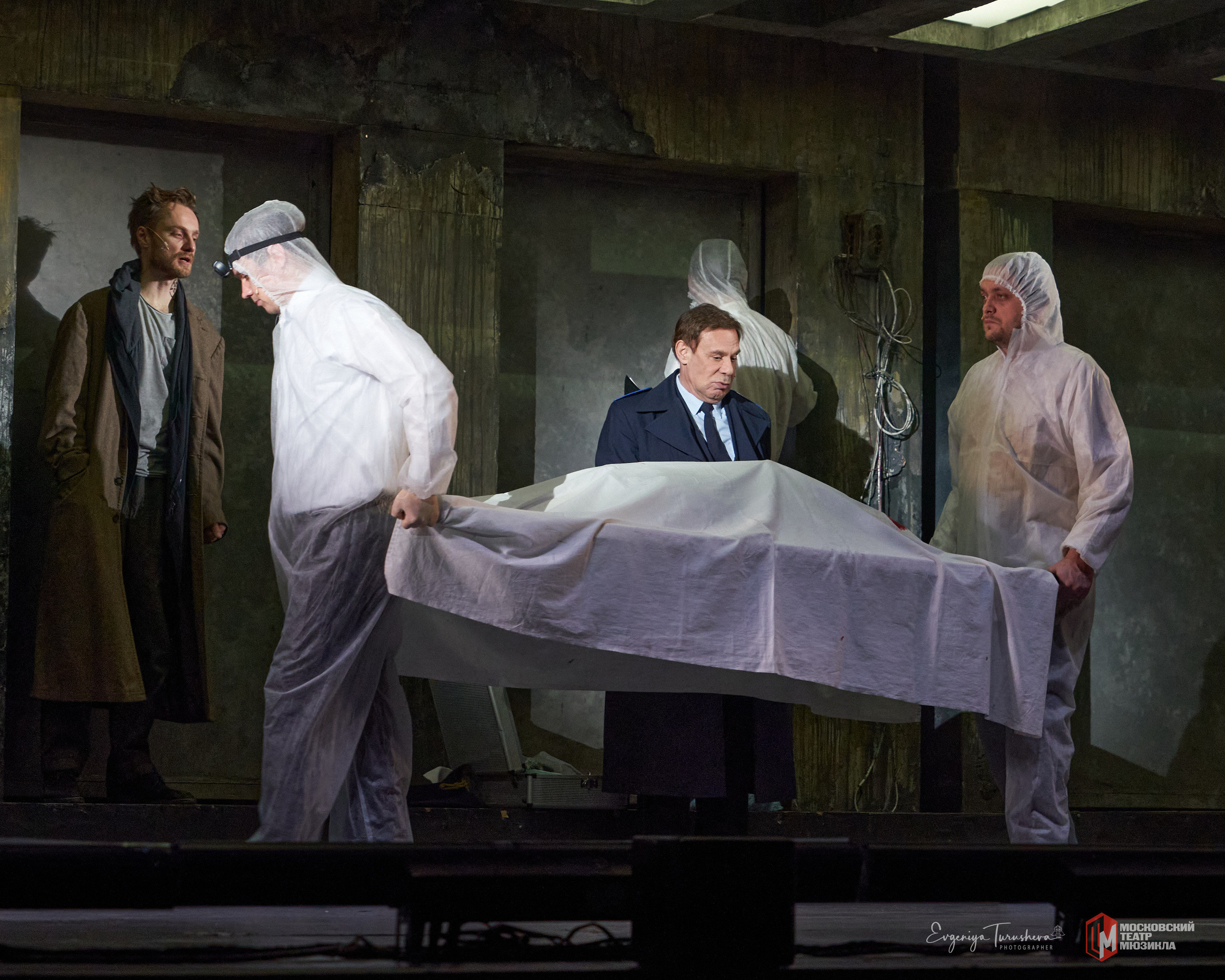 Рок-опера «Преступление и наказание» (Театр Мюзикла, 24.10.2020). Фотограф Евгения Турушева