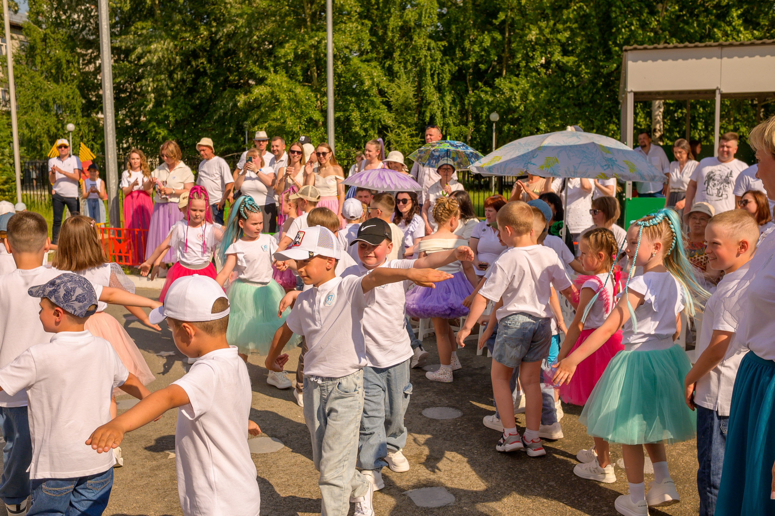 Репортаж выпускного группа «Фантазёры» 3 садик. Фотограф новорожденных, семейный детский в Тюмени Татьяна Морозова