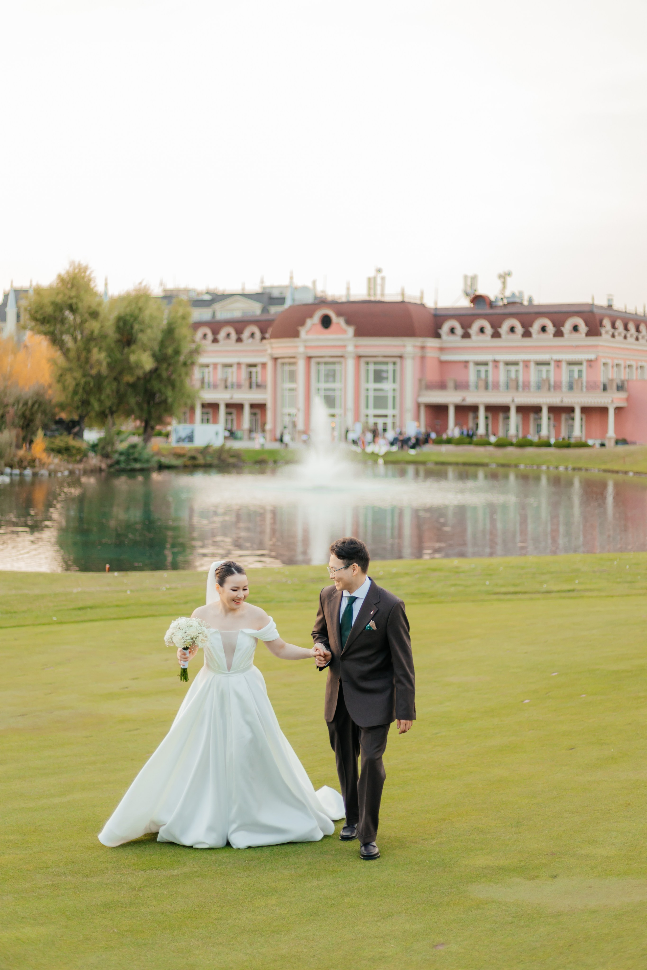ASKHAT & PERIZAT. Wedding and Fashion photographer