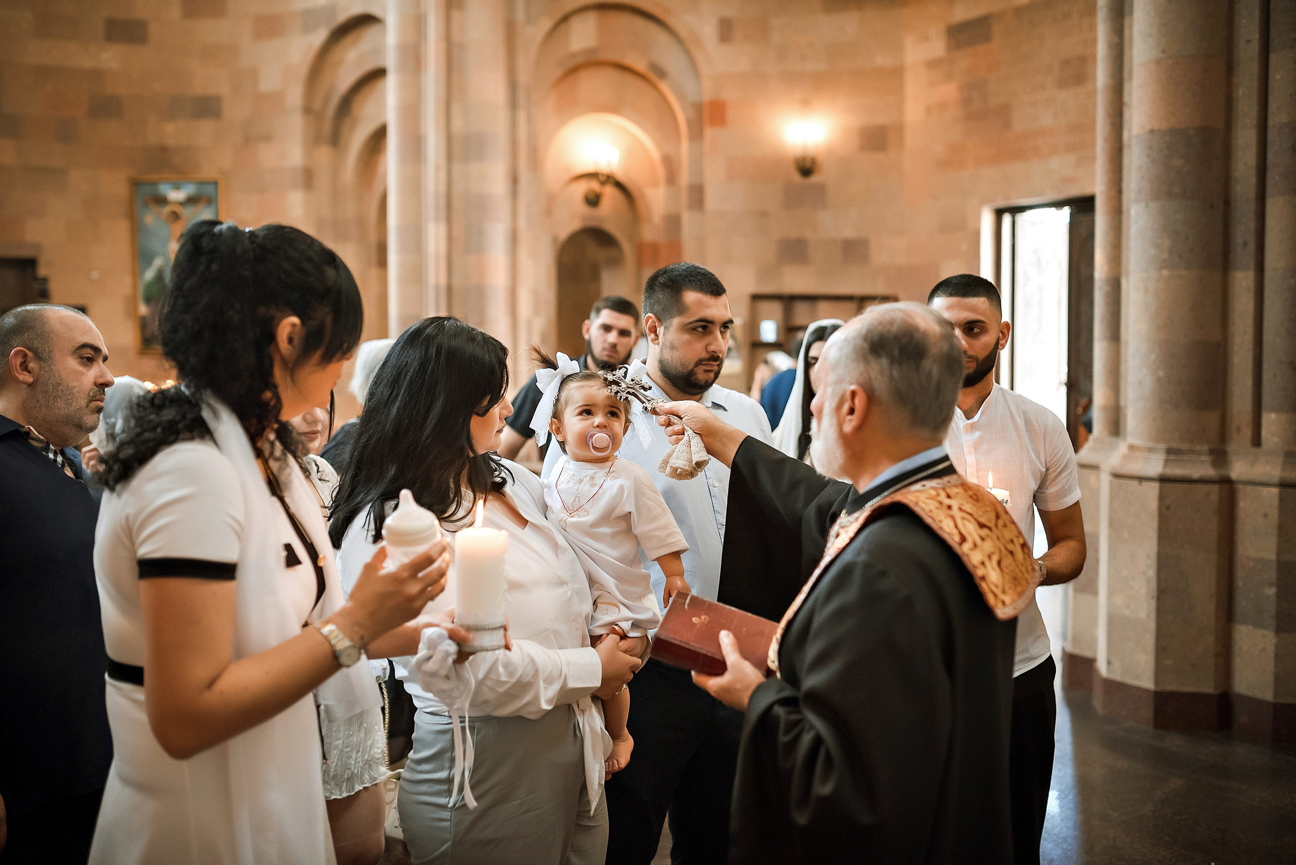 Крещение Миланы в Церкви Сурб-Арутюн. Семейный фотограф в Ростове-на-Дону Татьяна Литвинова