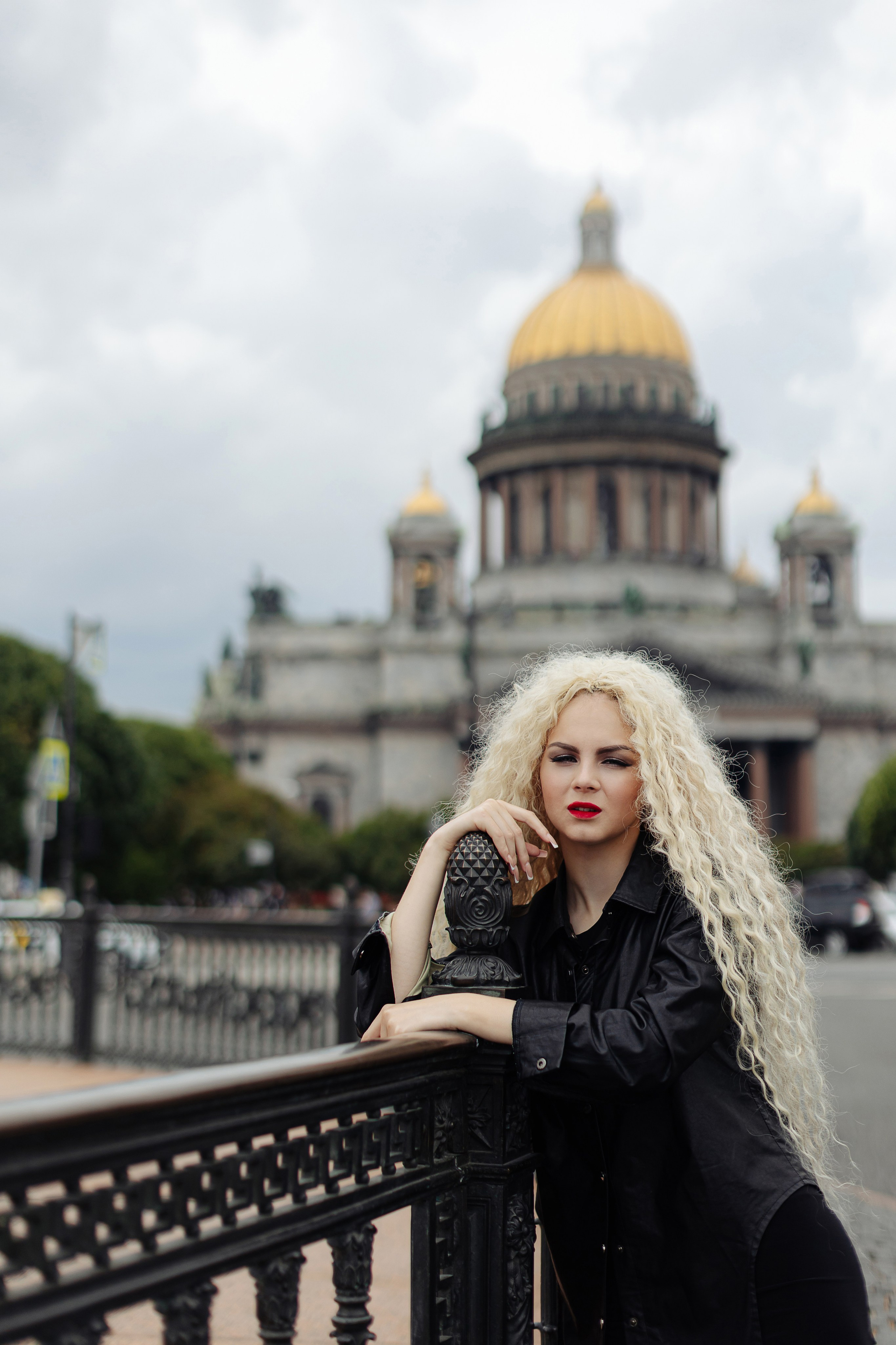 Прогулочная фотосессия в Питере с Ариной