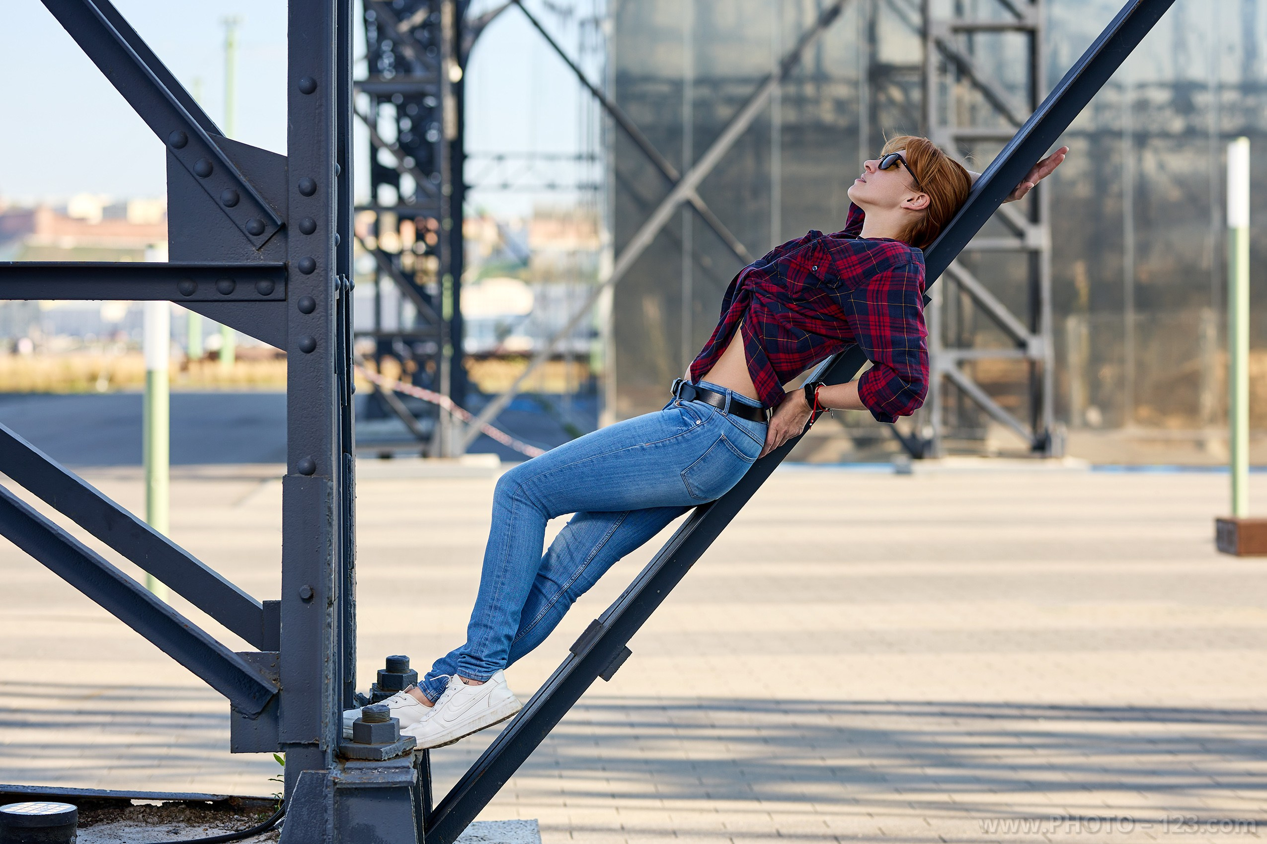 Stylish Redhead Woman in Urban Autumn, Nizhny Novgorod. Photographer, Retoucher & Graphic Designer @photo123pro
