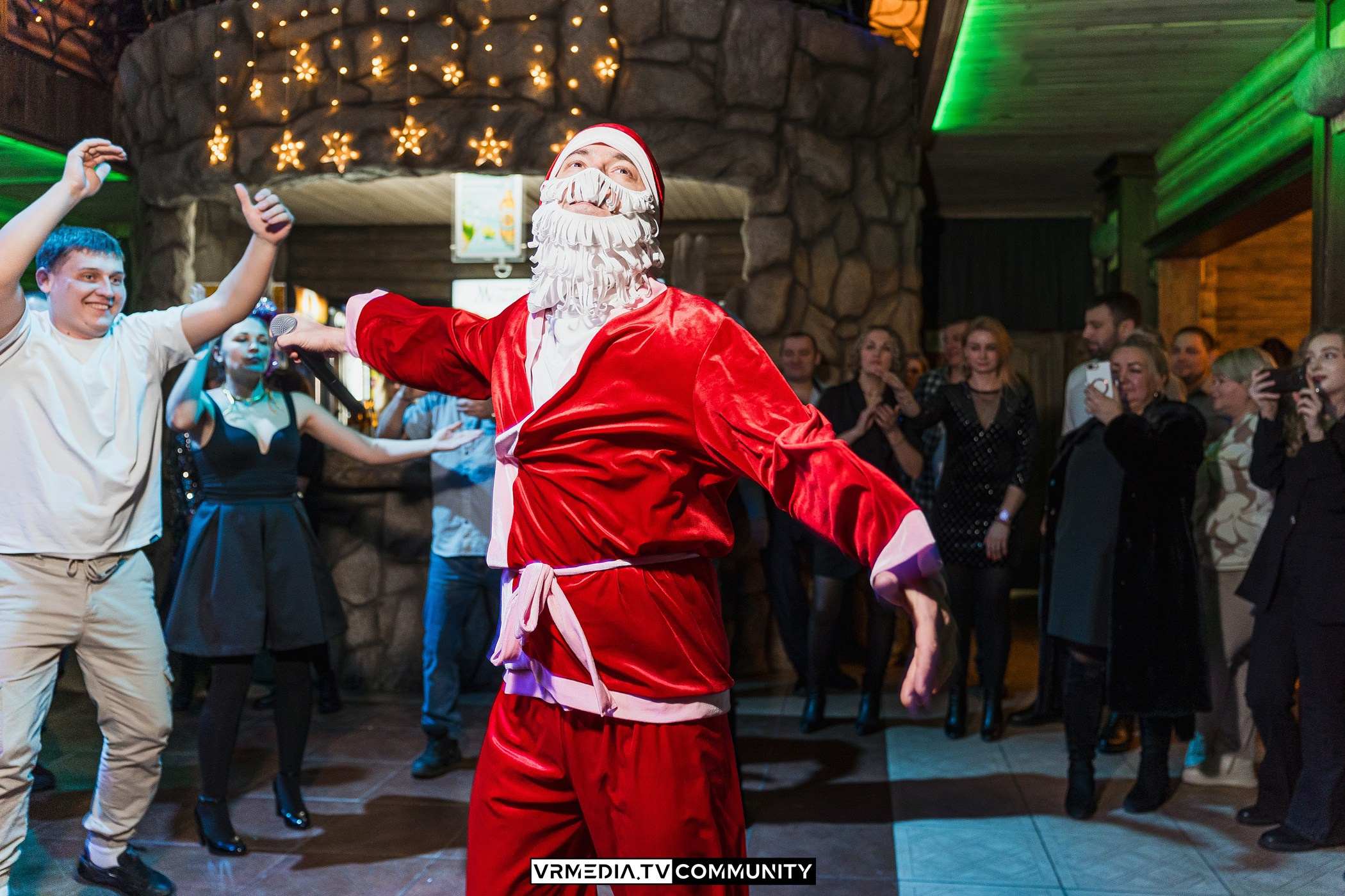 Новогодний вечер у «Петровича»