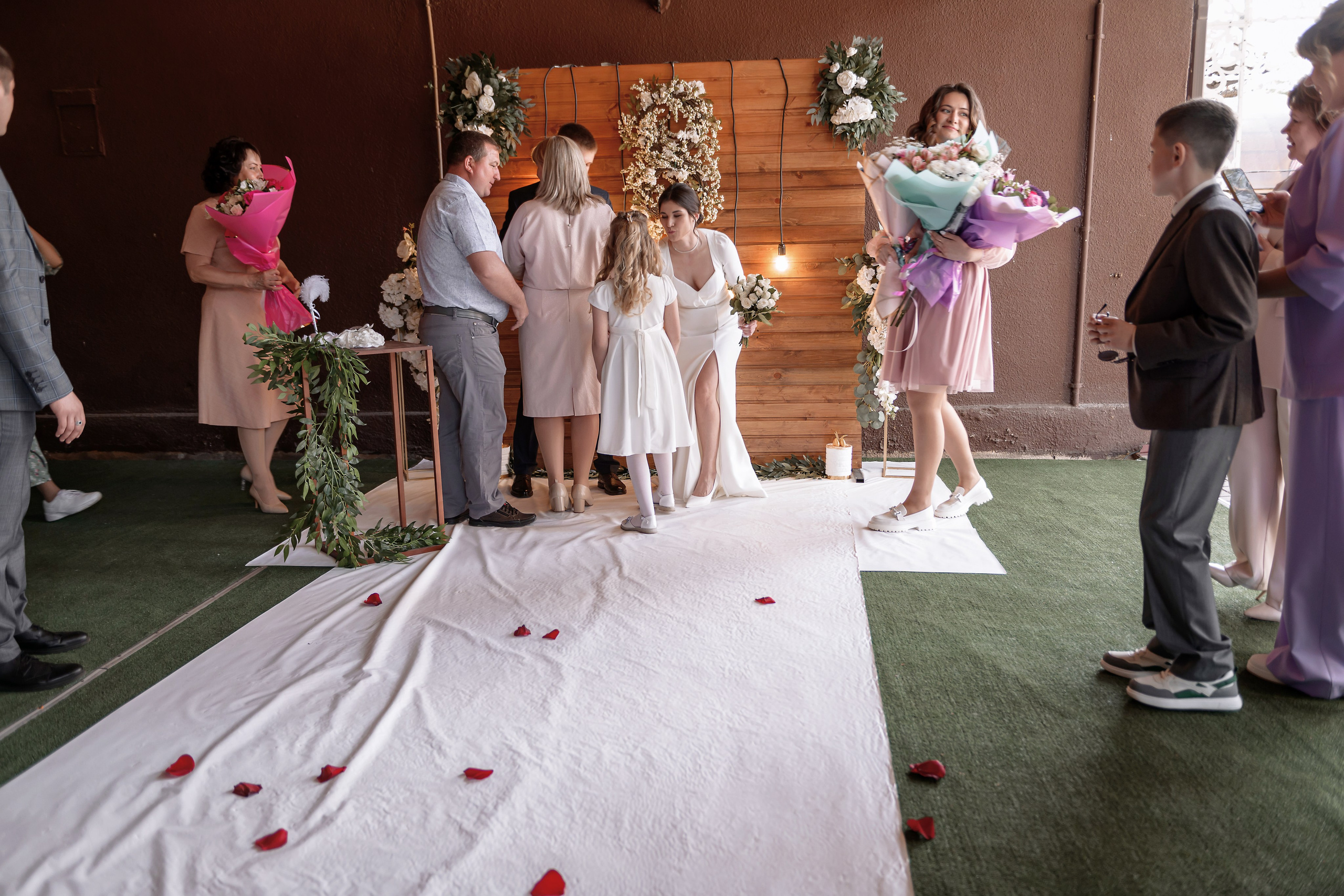 Эдуард и Виктория. Свадебный фотограф Белгород Валуйки Старый Оскол Воронеж