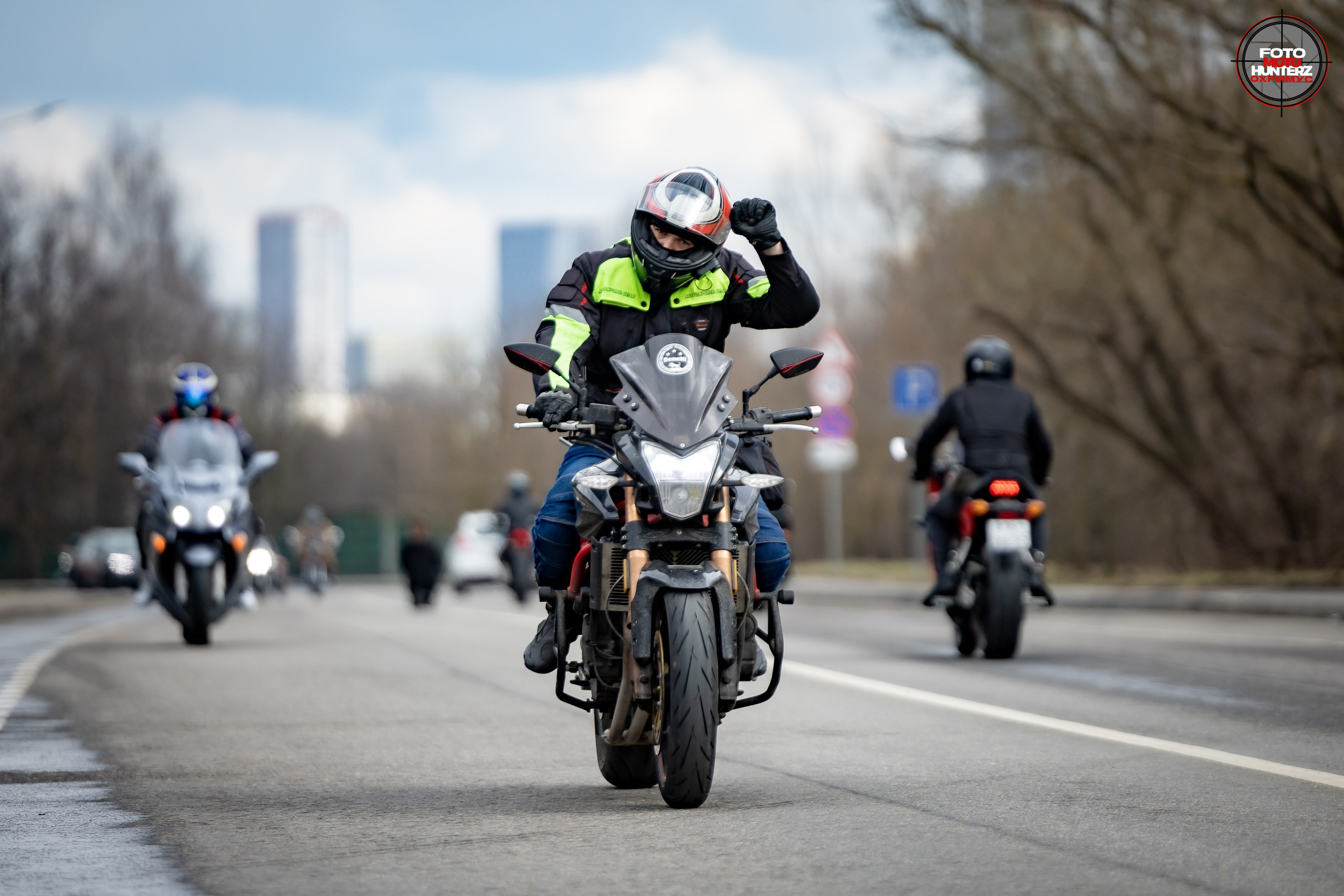 Марафон на Островной 30.03.25. Фотограф Владимир Охрименко