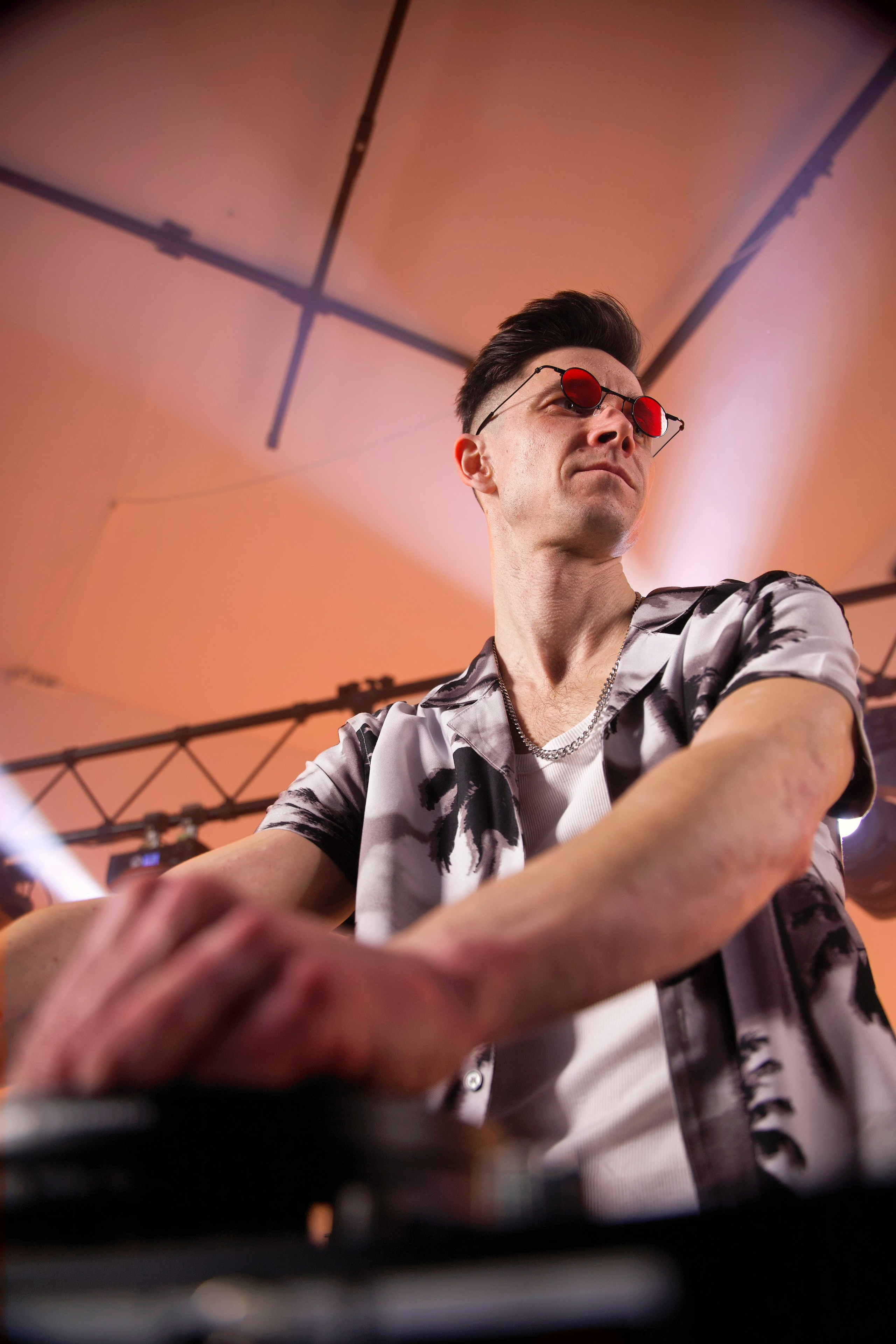 БЭКСТЕЙДЖ СТУДИЯ 12.7 V2. Репортажный фотограф Анапа