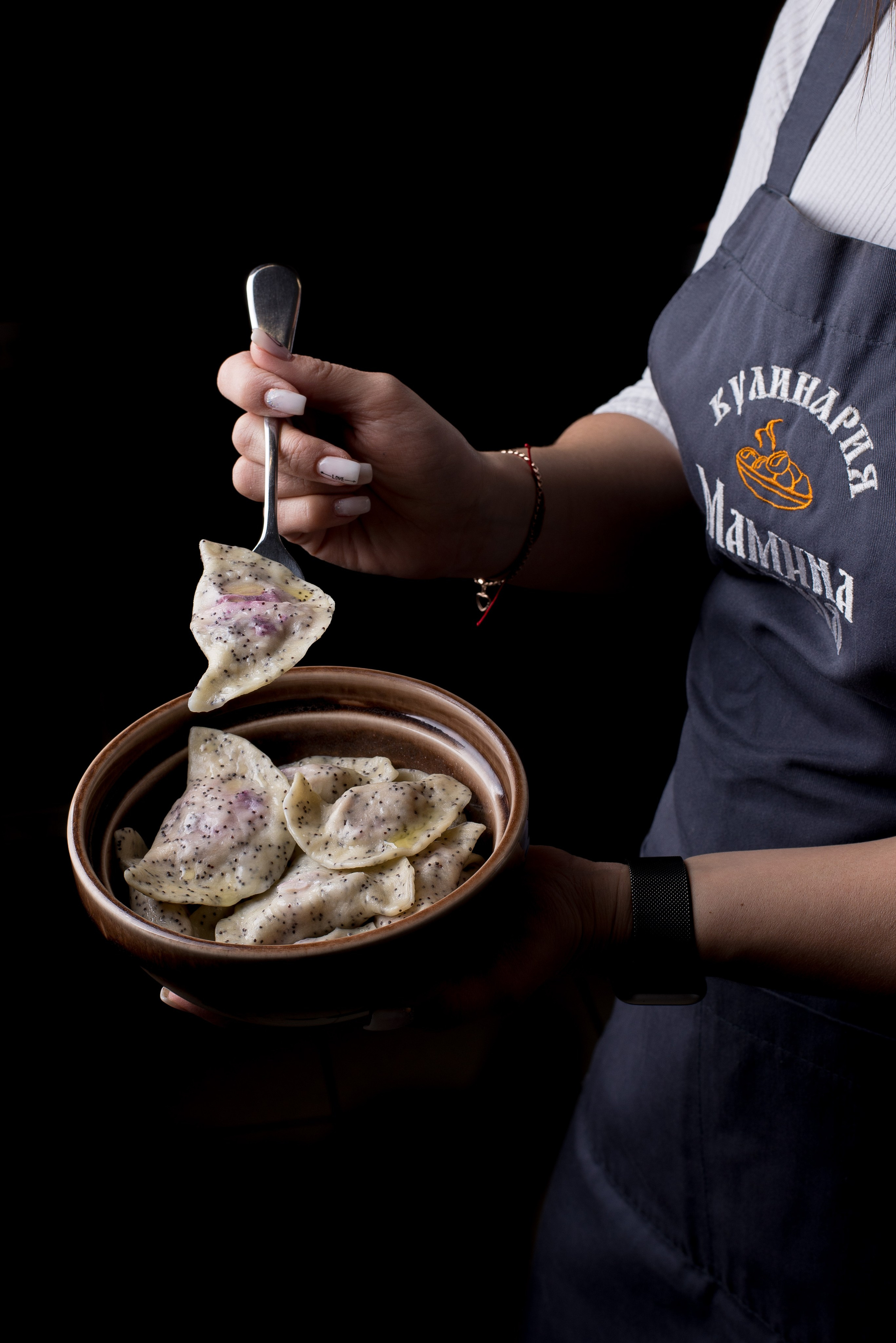 Вареничная на Хлебозаводском 22 Мамина кухня. Кирилл Бутлович фуд фотограф, Киров