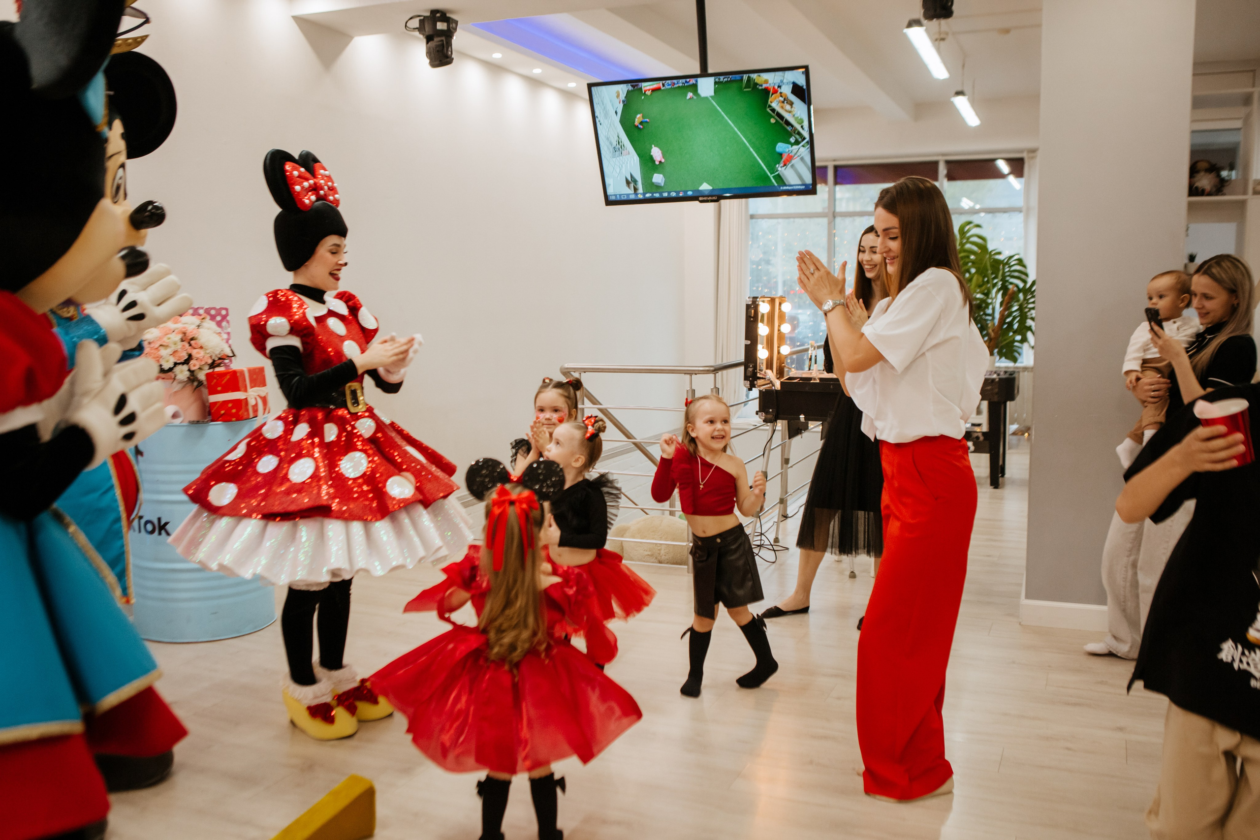 Mickey's Birthday Party!. Фотограф в Волгограде и Москве | Анастасия Лаврова