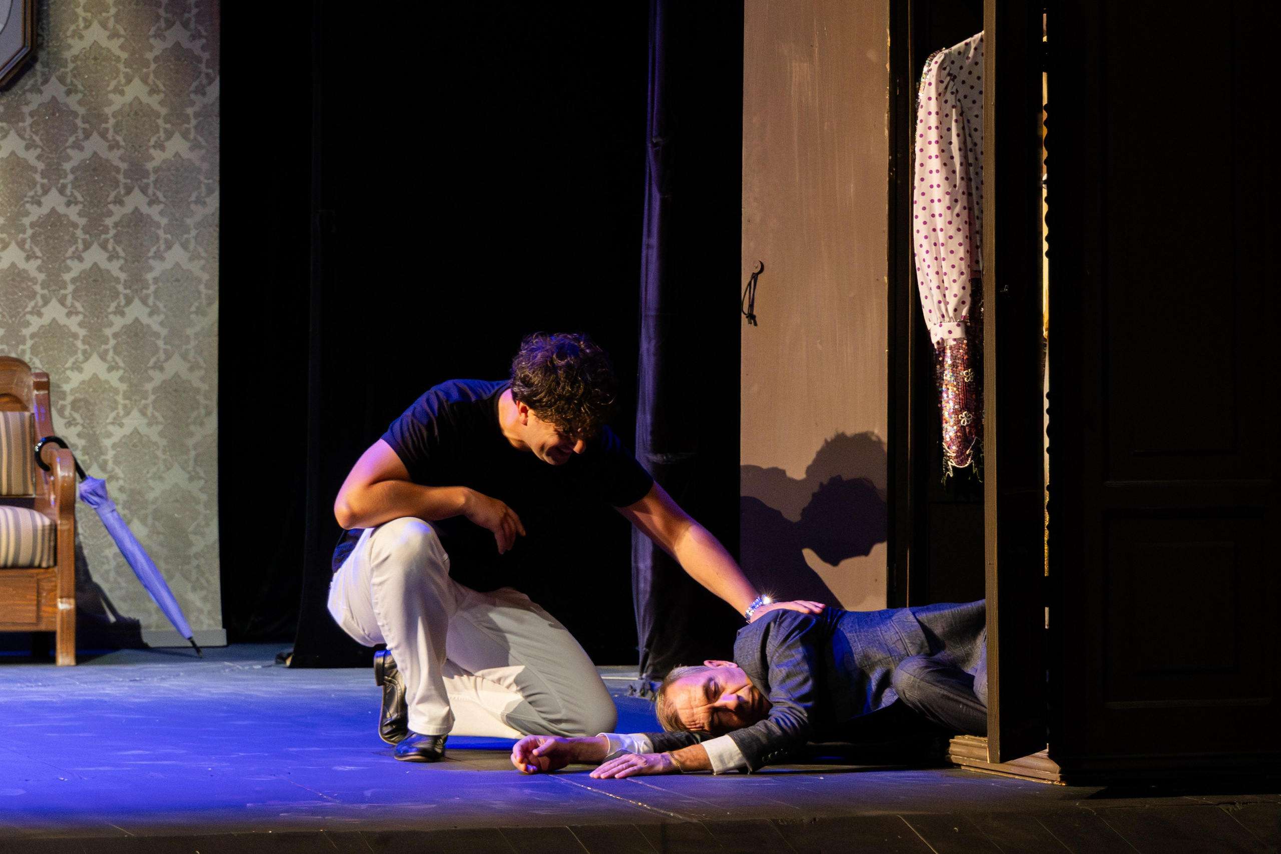 Театр Юного Зрителя «Отчаянные Тетки». Фотограф Марк Файзулин