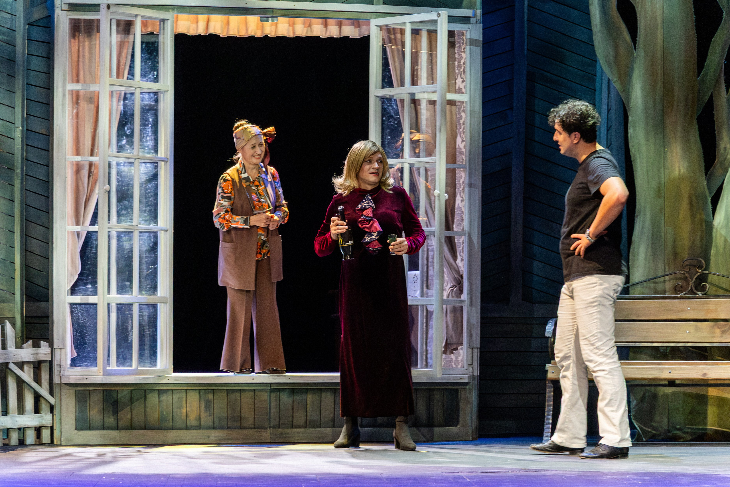 Театр Юного Зрителя «Отчаянные Тетки». Фотограф Марк Файзулин