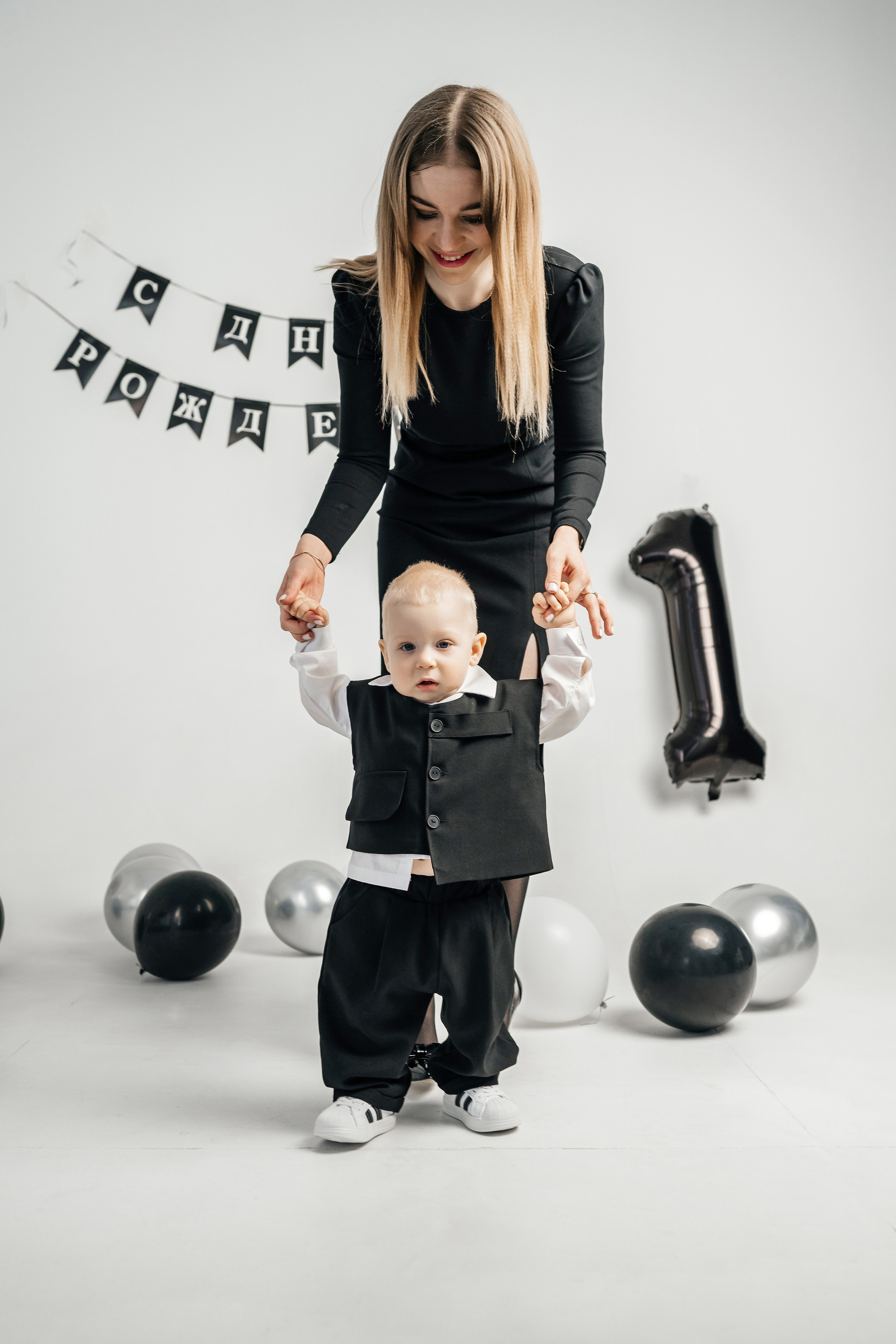 Фотосессия малышей годовасиков в Каменске-Шахтинском и Ростове. Фотограф в Каменске-Шахтинском Ольга Сагал